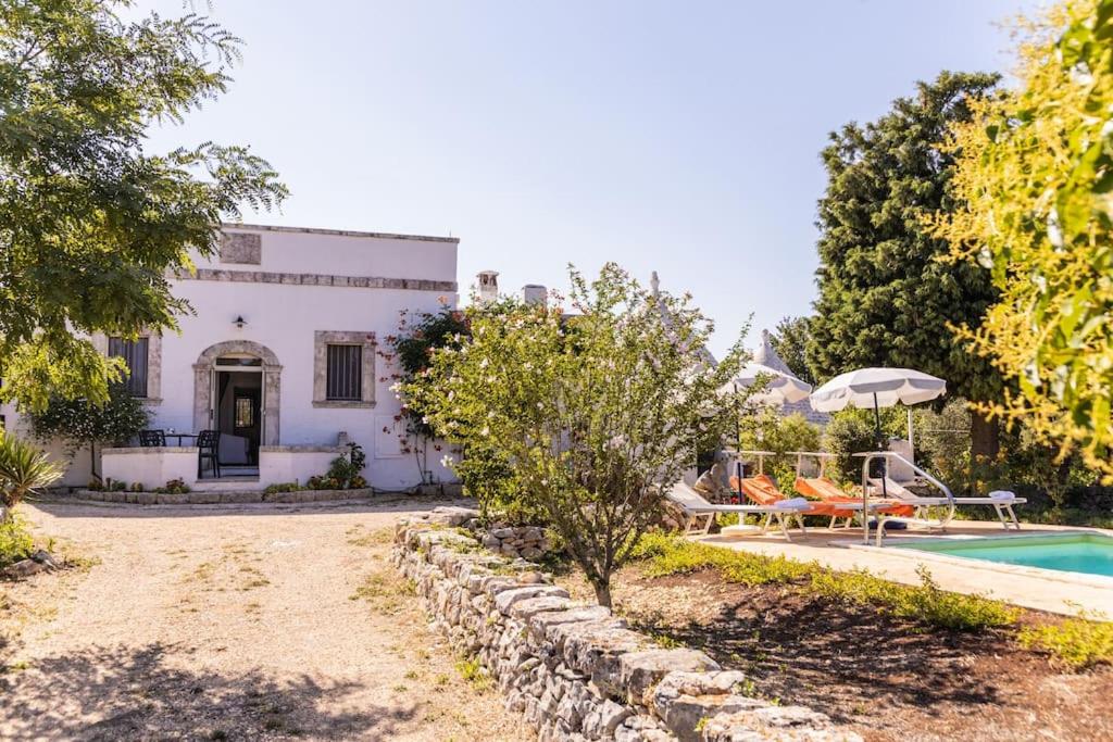 Three-Bedroom Villa photo 2