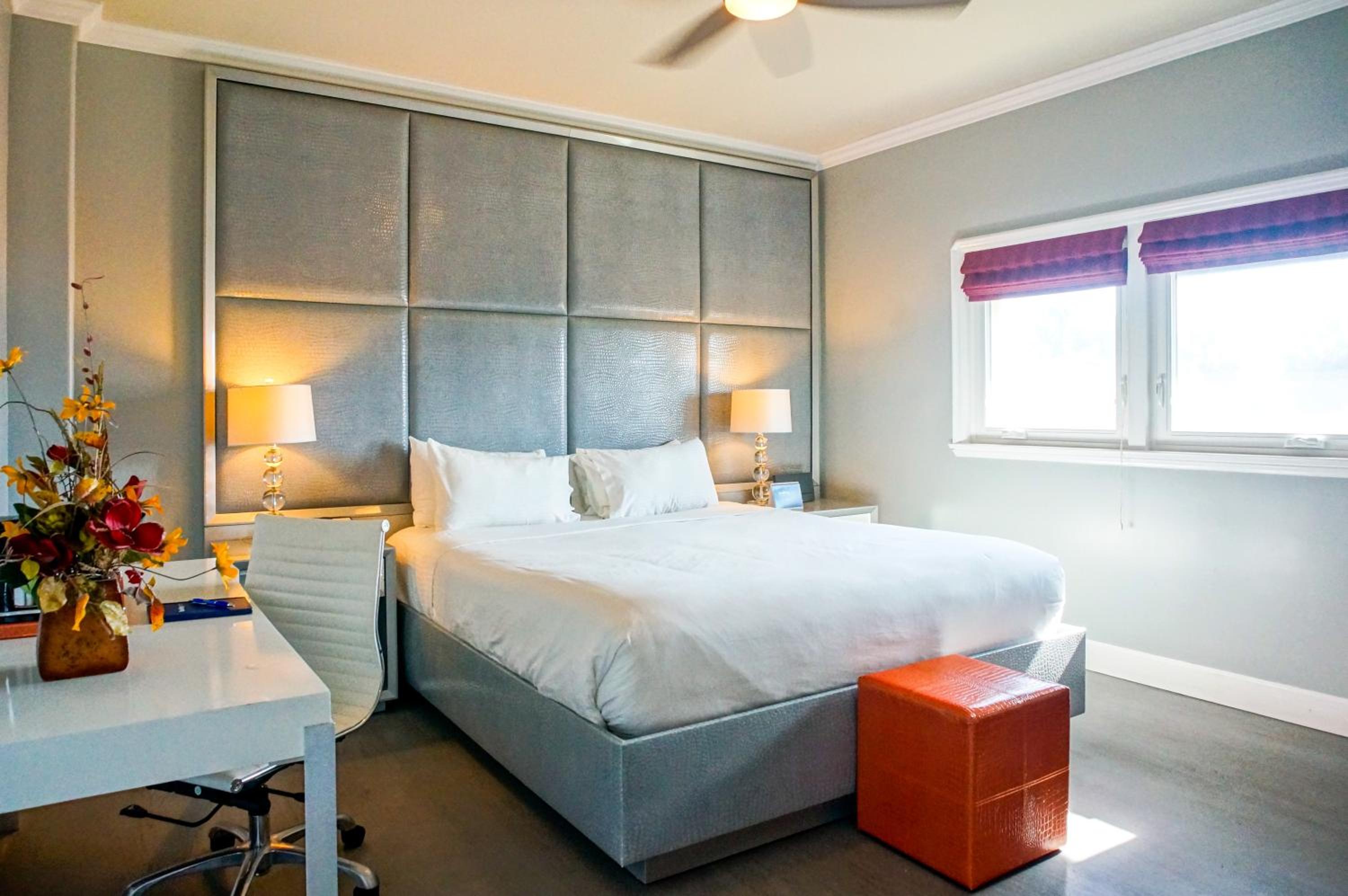 Deluxe Queen Room - Photo 5