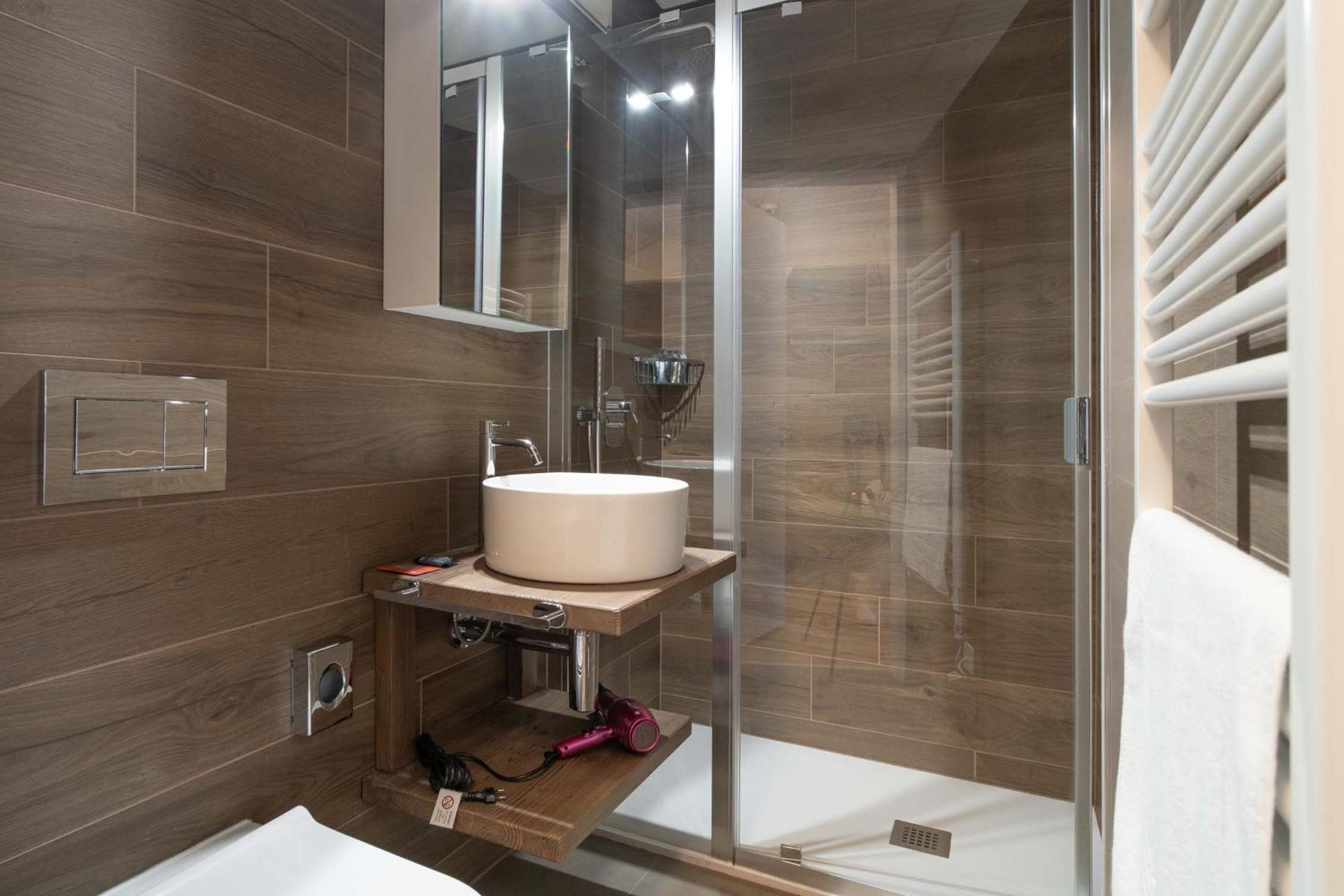 Single Room with Balcony photo 2