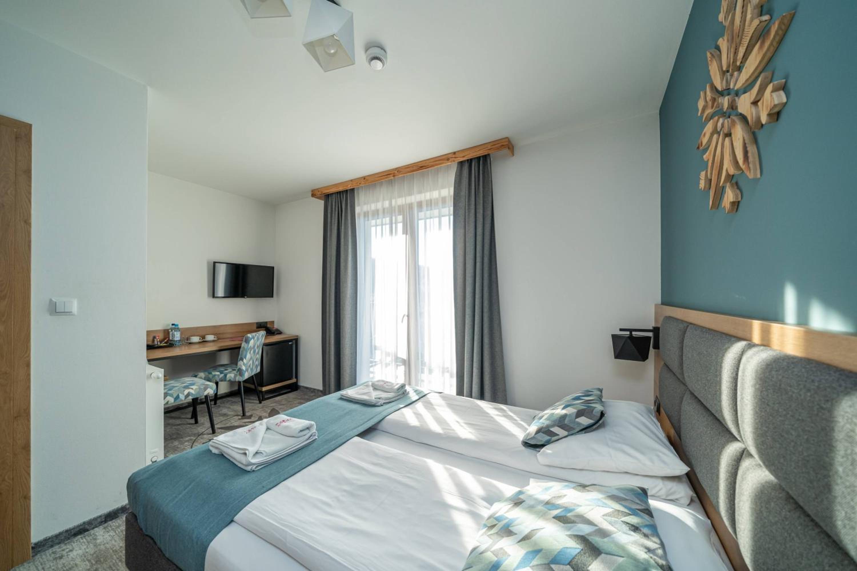 Economy Double Room photo 2