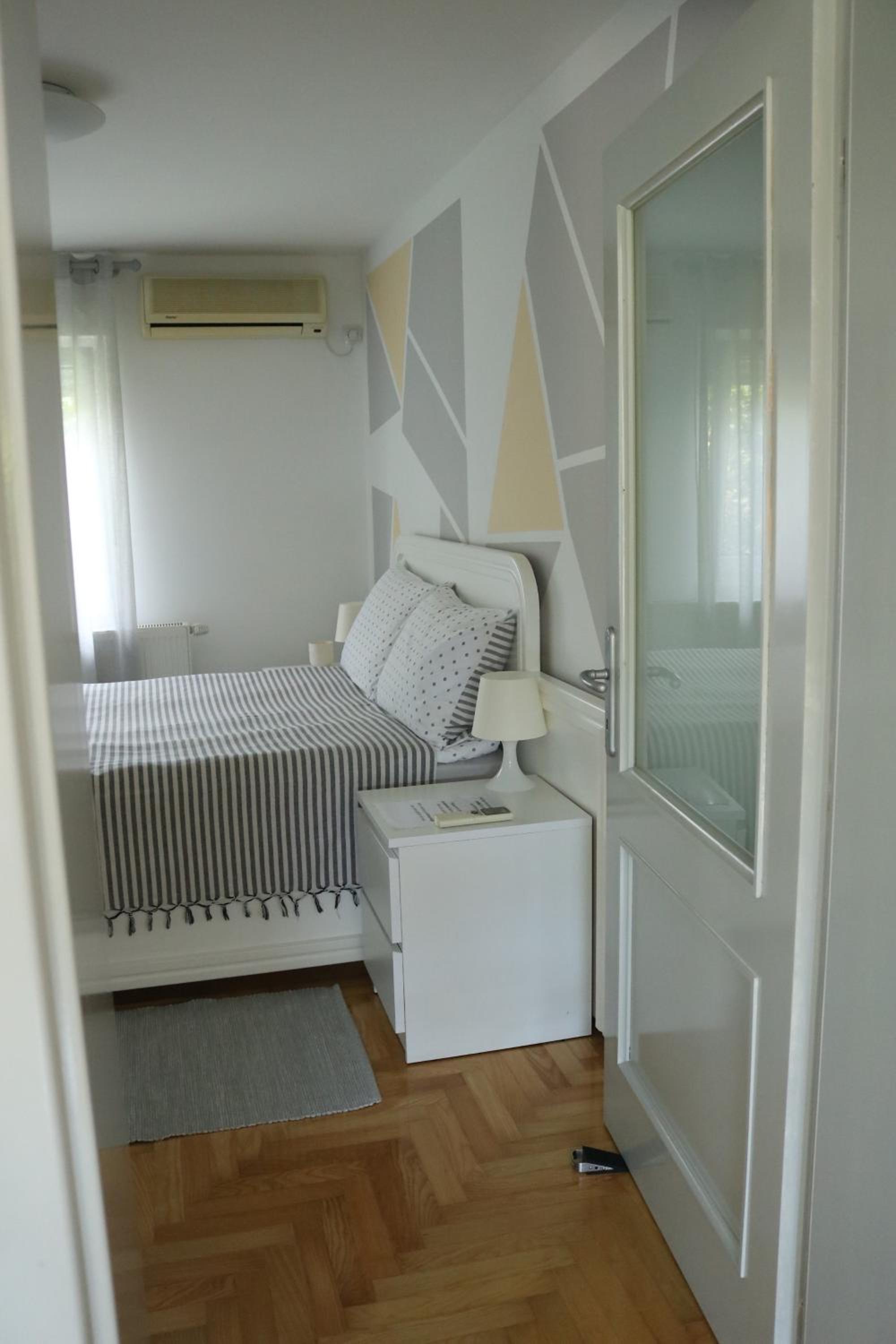 Apartment - Photo 5
