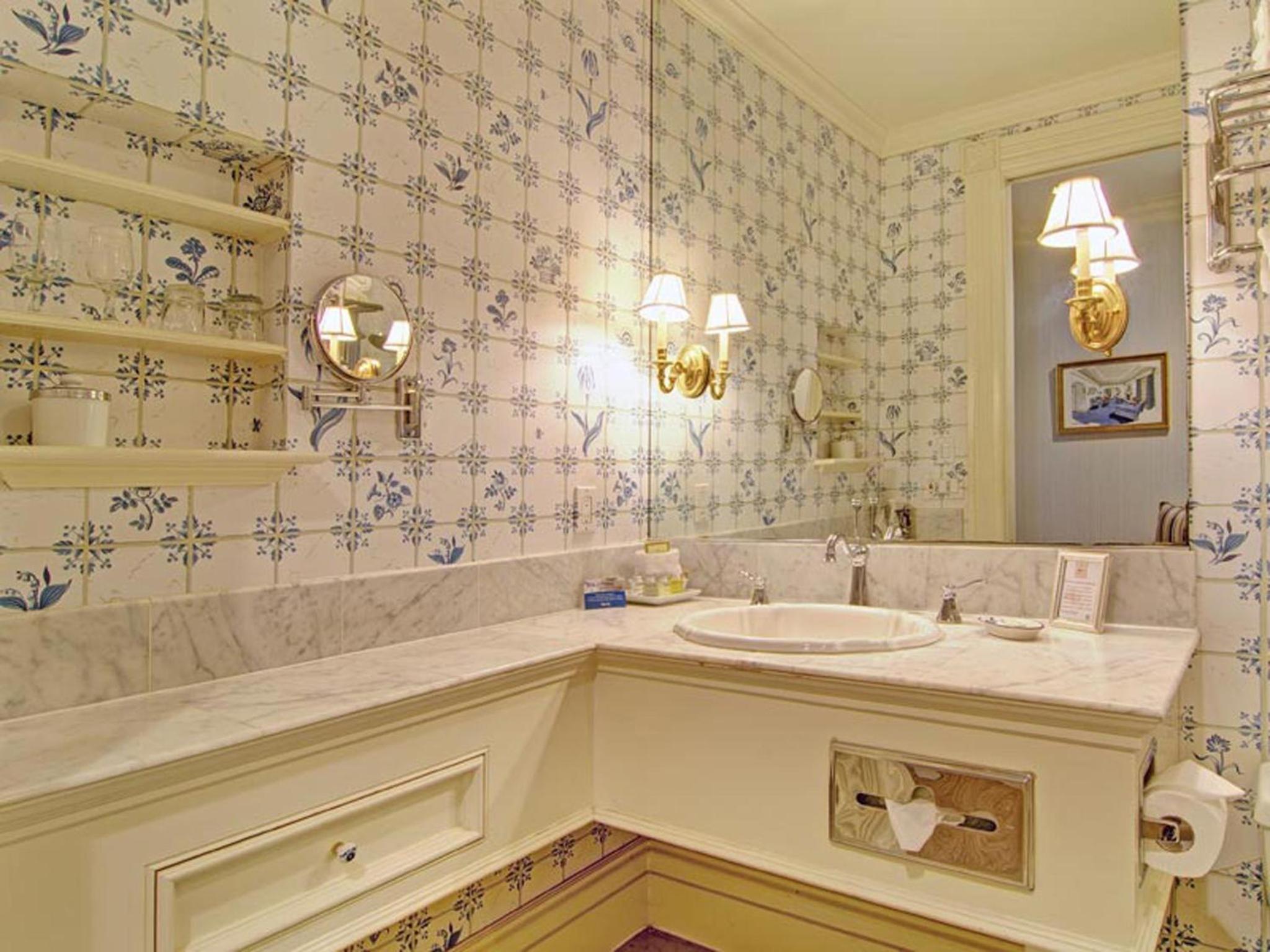 Premium Queen Room - Delft - Photo 10