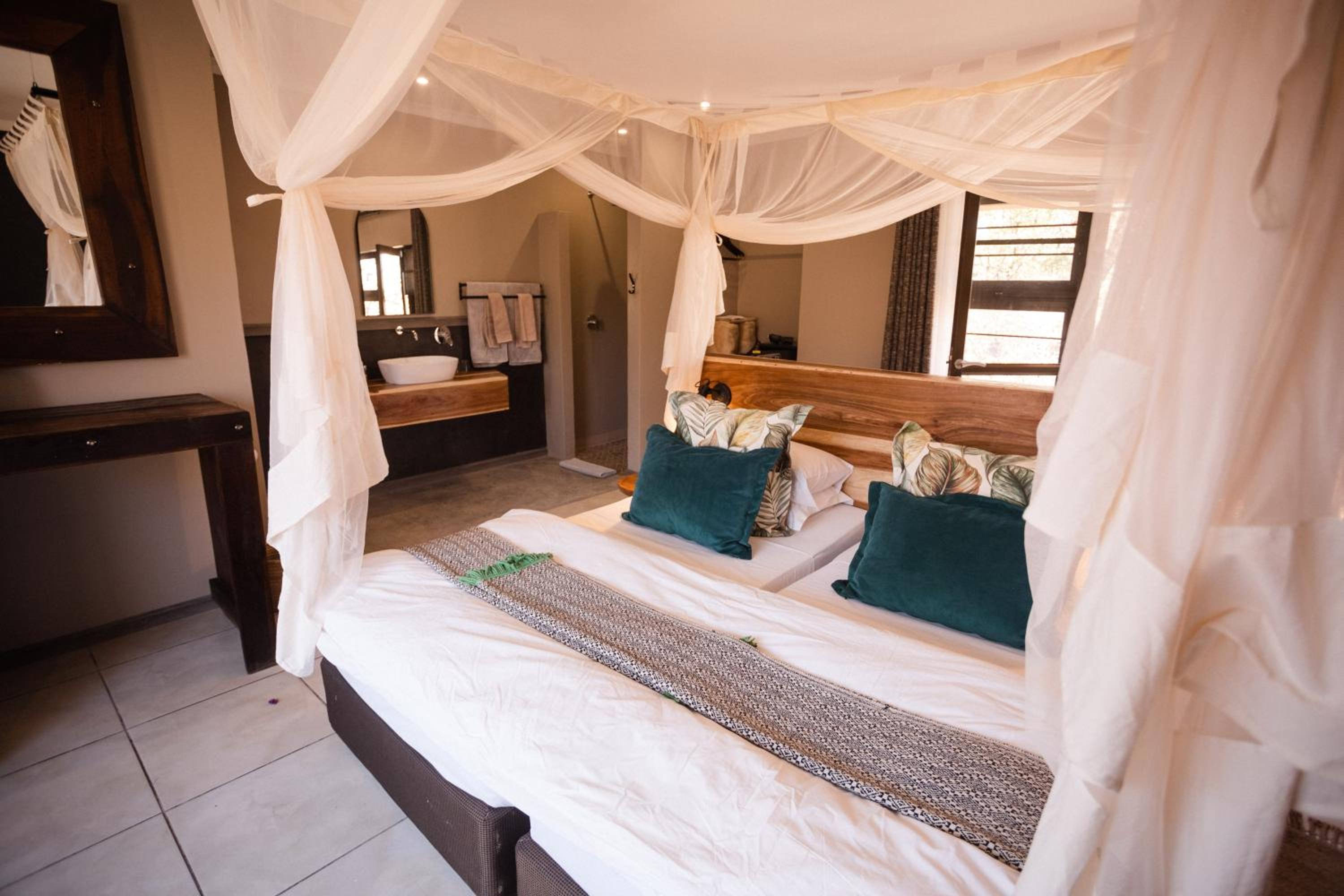Twin Room With Terrace photo 2