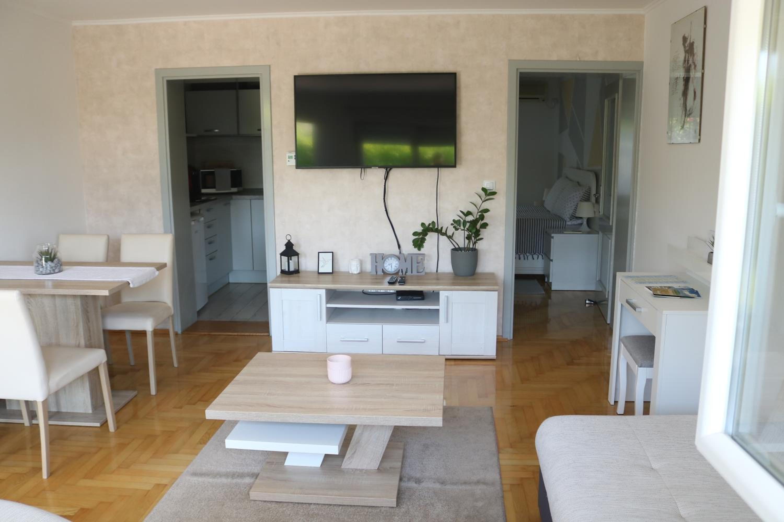 Apartment - Photo 1