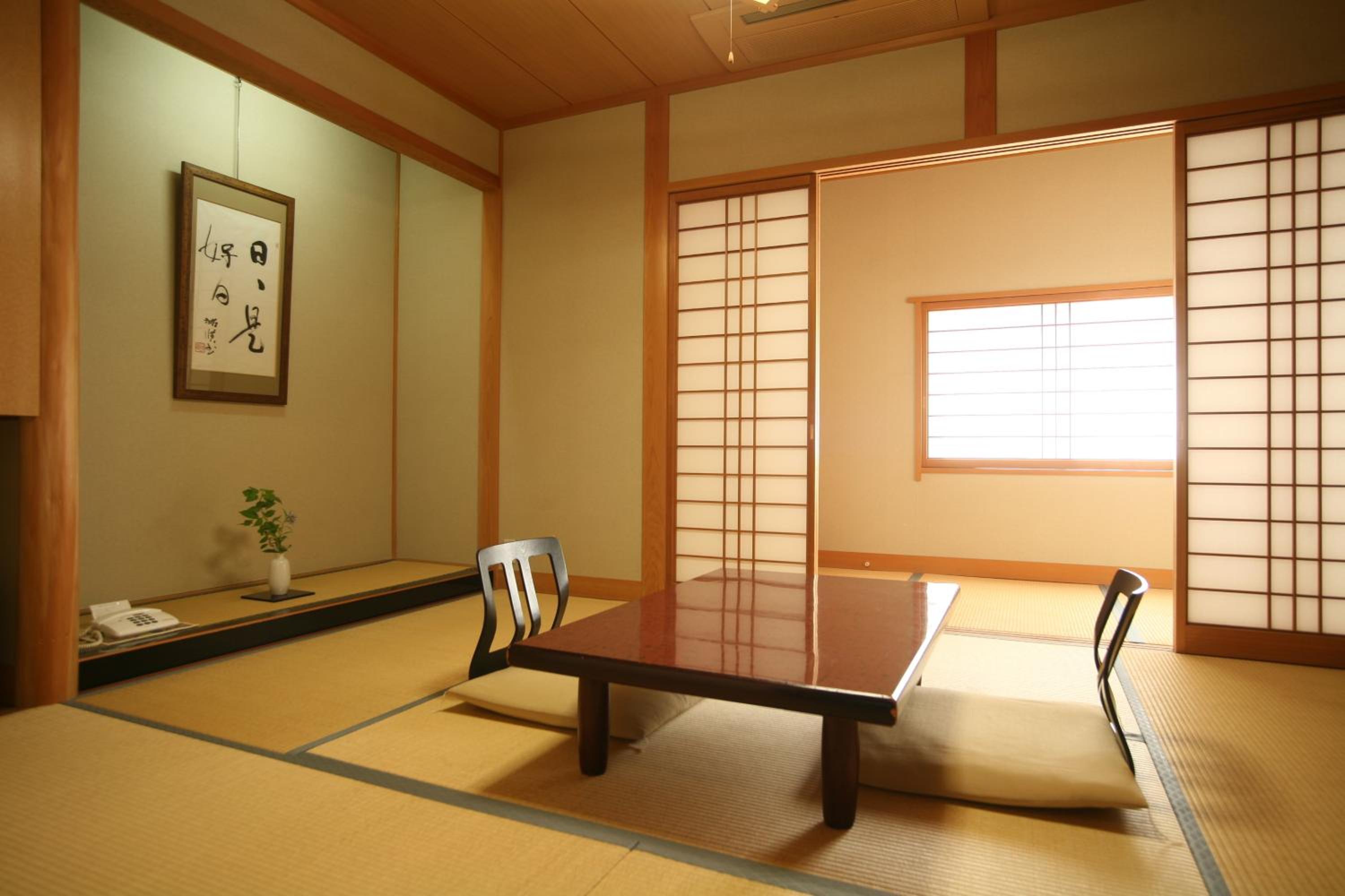 Japanese-Style Room