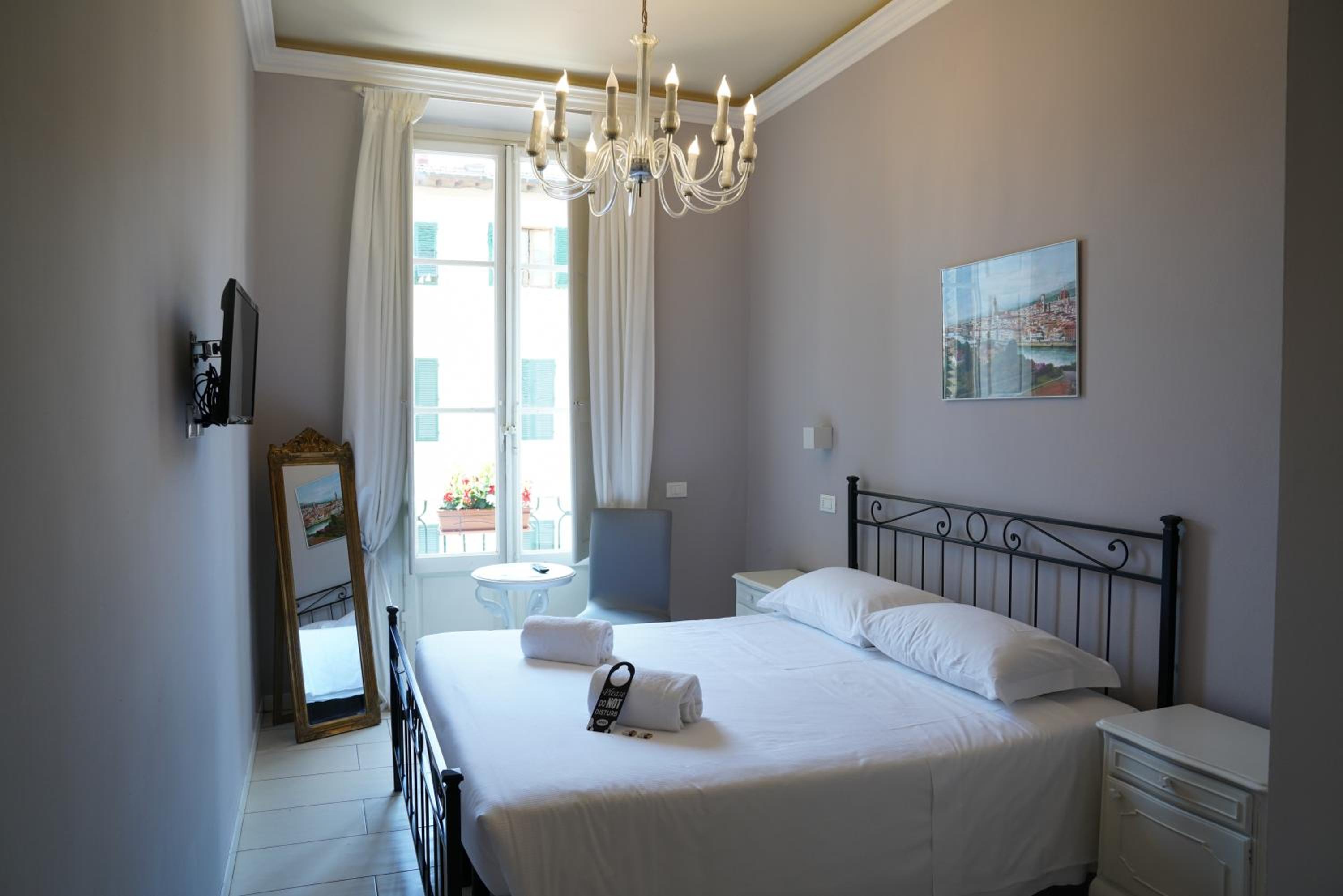 Double Room with Balcony photo 1
