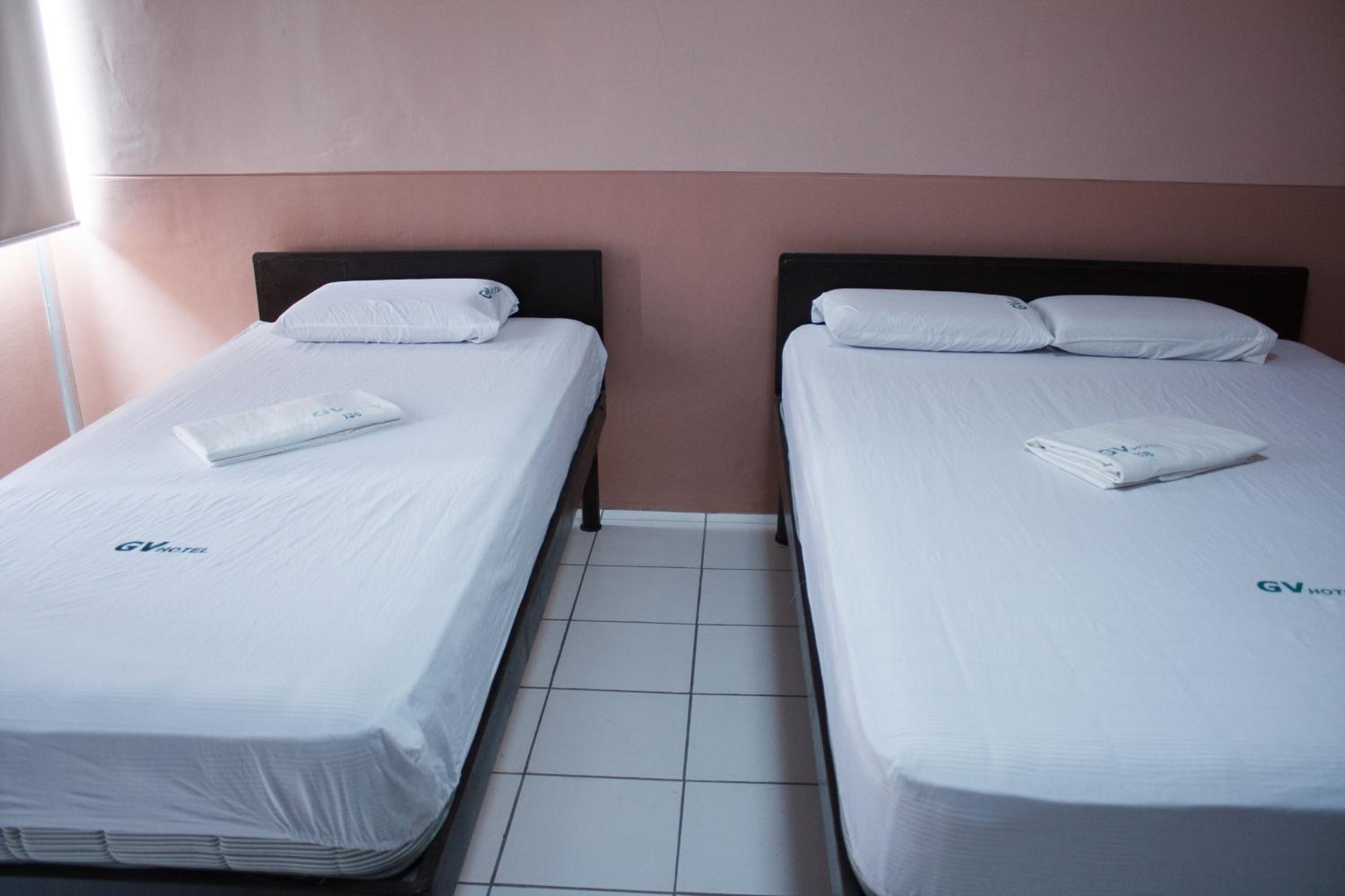 Standard Twin Room photo 3