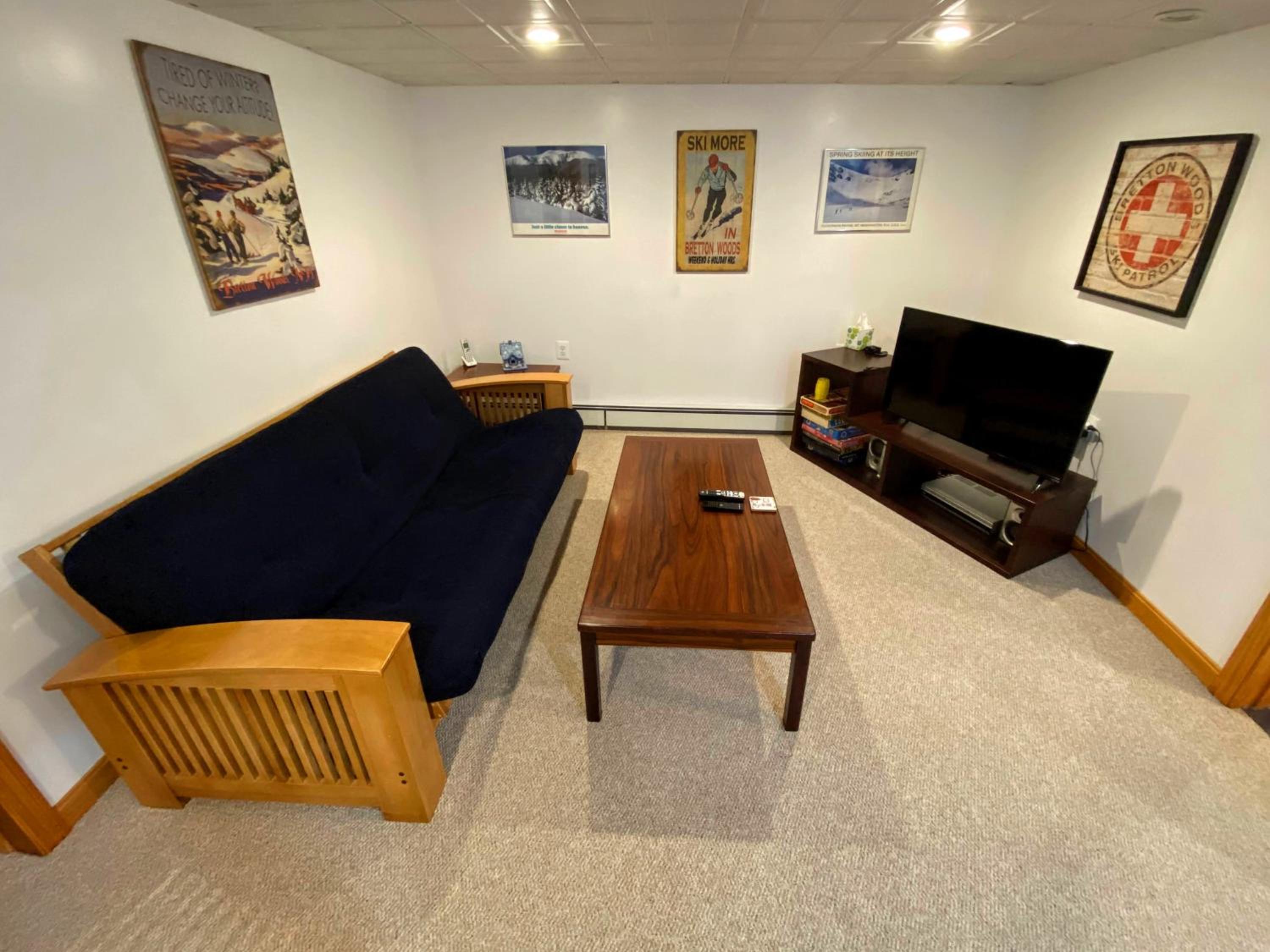 Four-Bedroom House - Photo 12