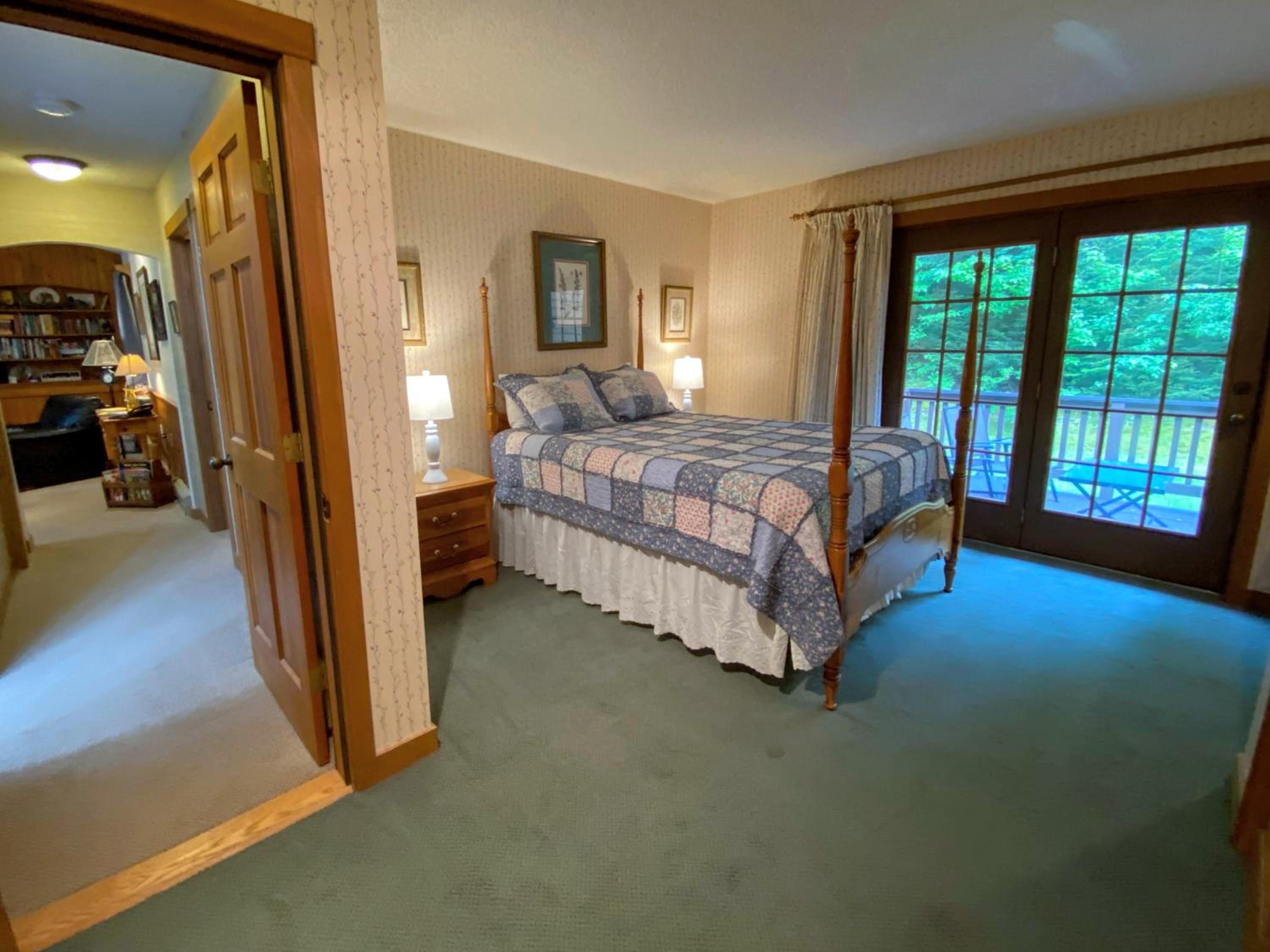 Four-Bedroom House - Photo 8