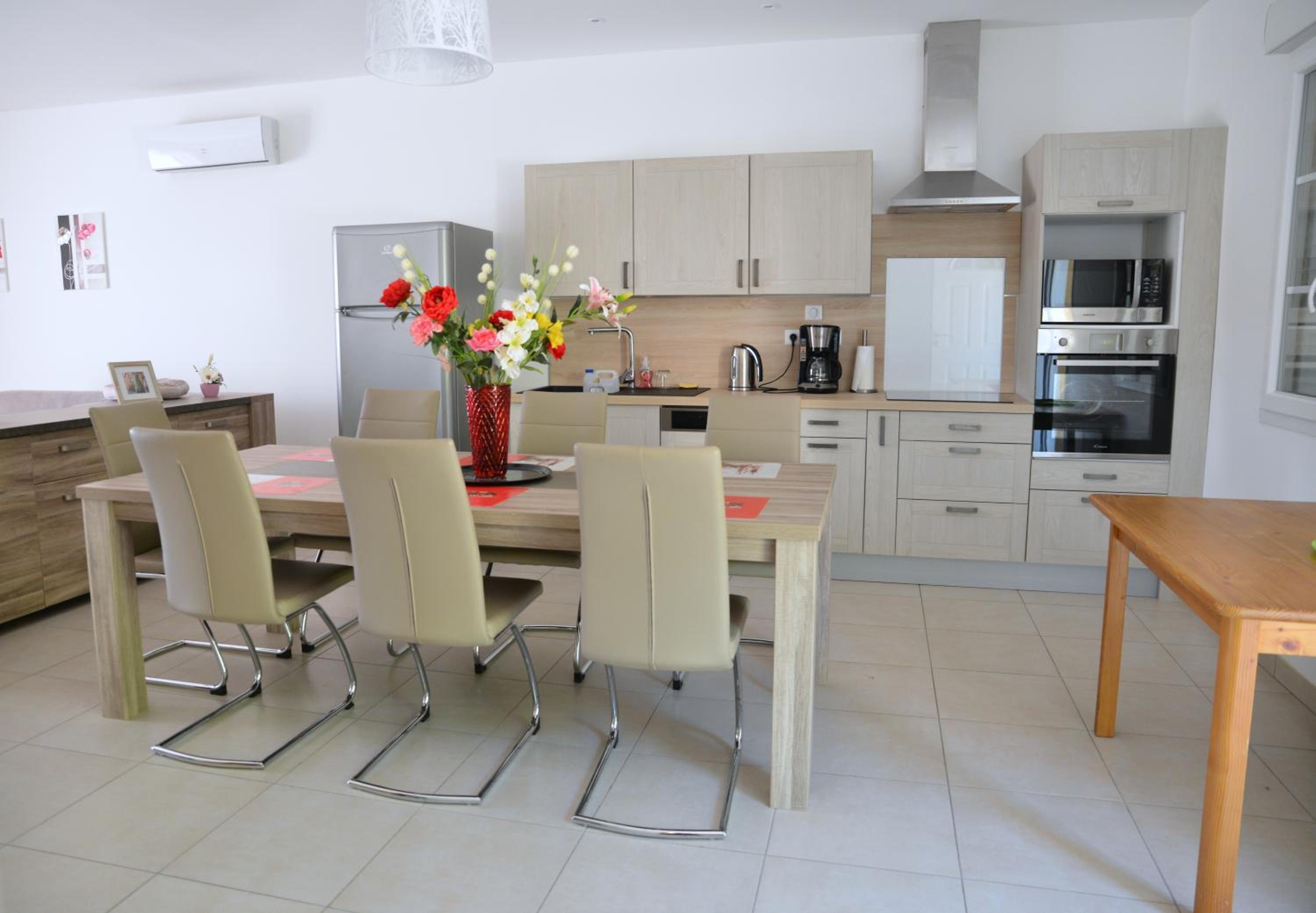 Apartment - Split Level photo 1