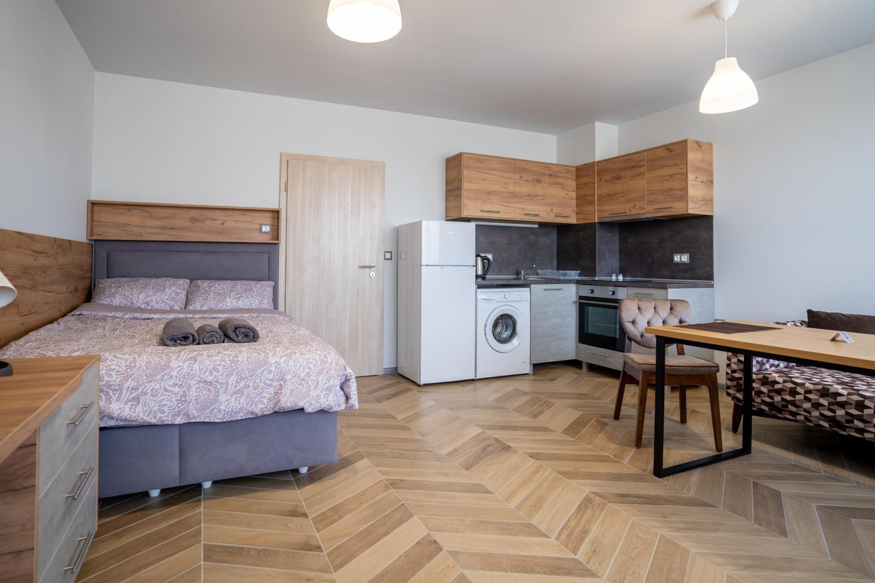 Apartment with Balcony