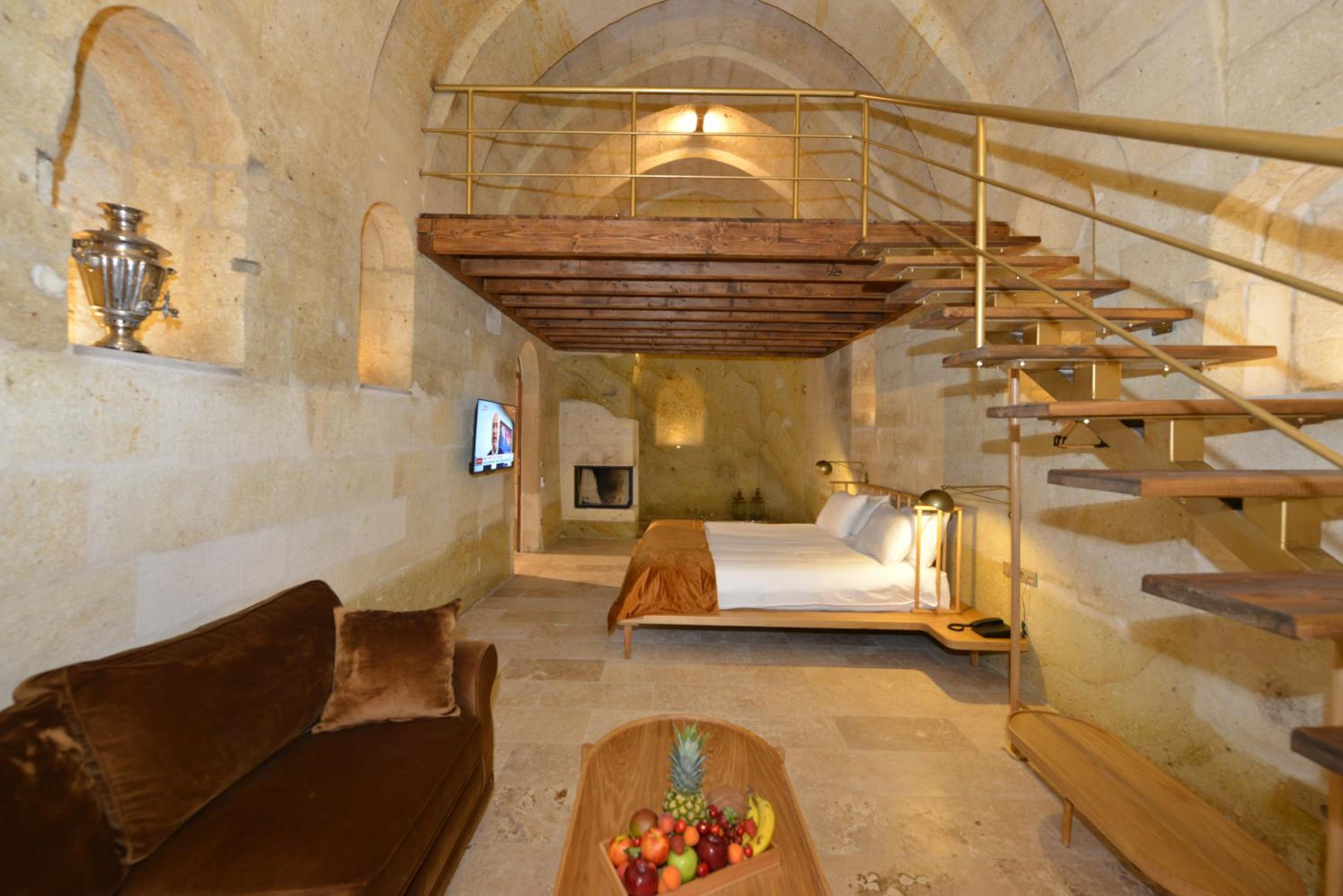 Duplex Suite - Photo 11