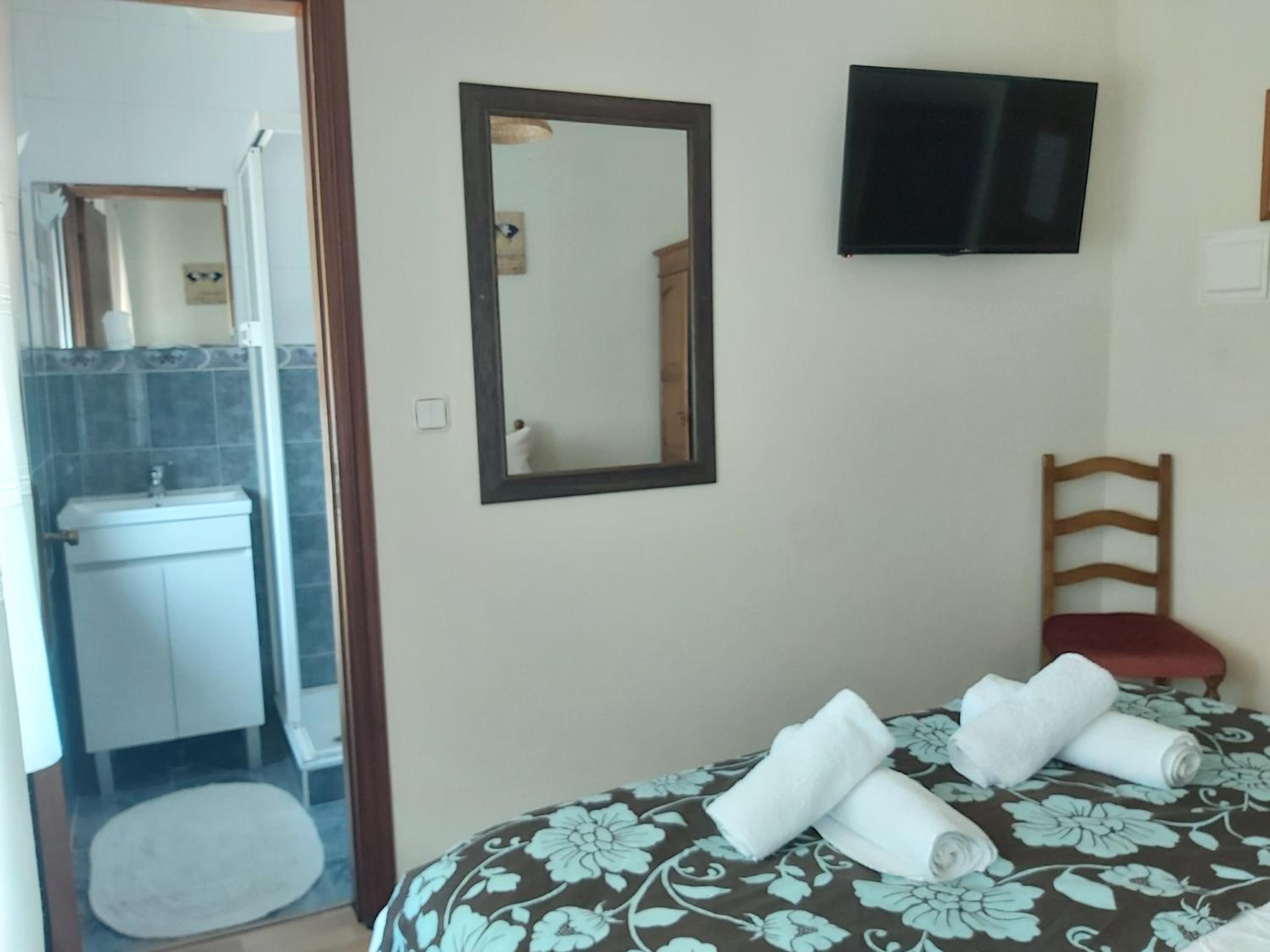 Small Double Room photo 3