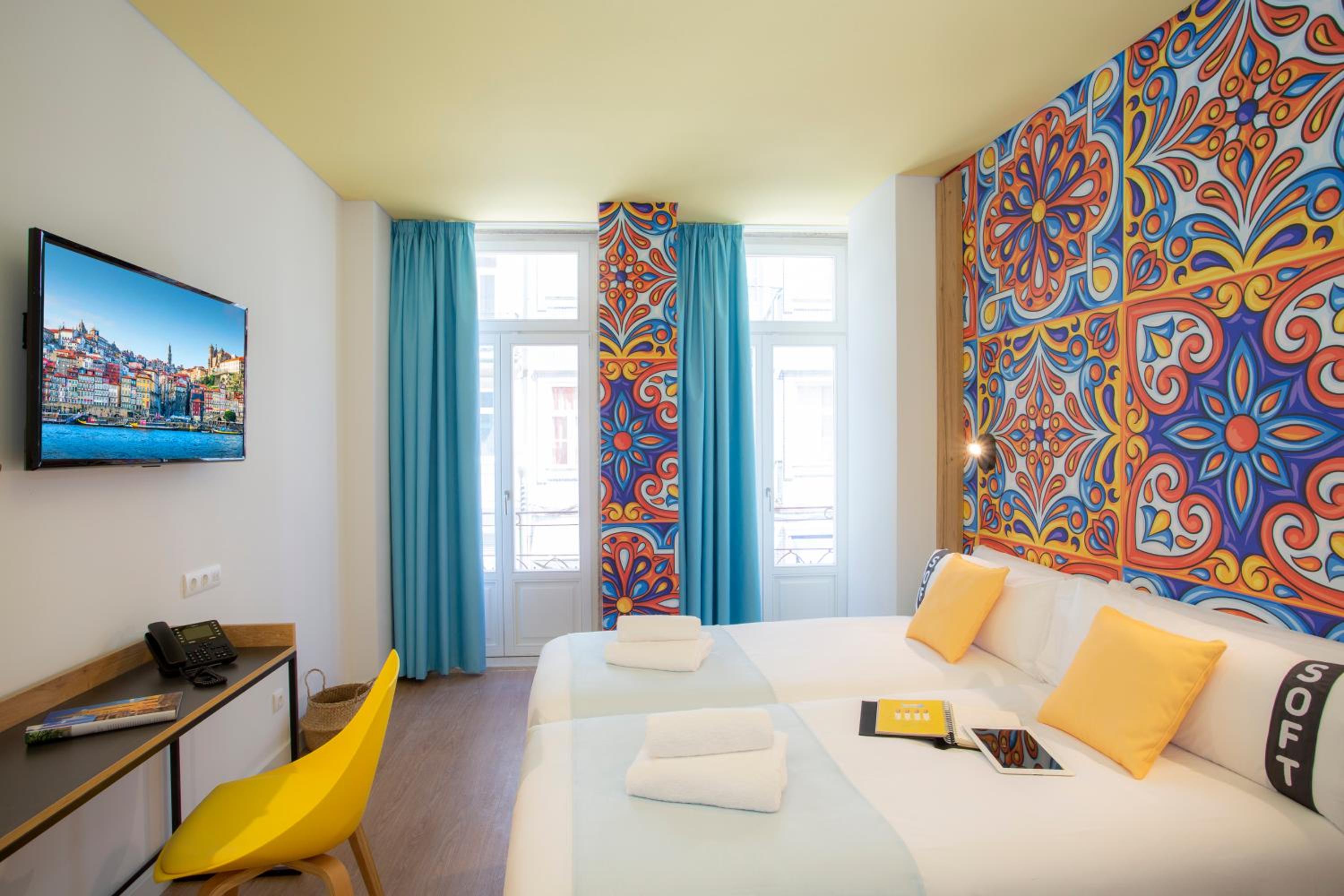 Twin Room - Photo 19