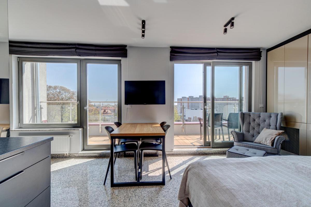 Small Penthouse - Rondo Apartamenty photo 2