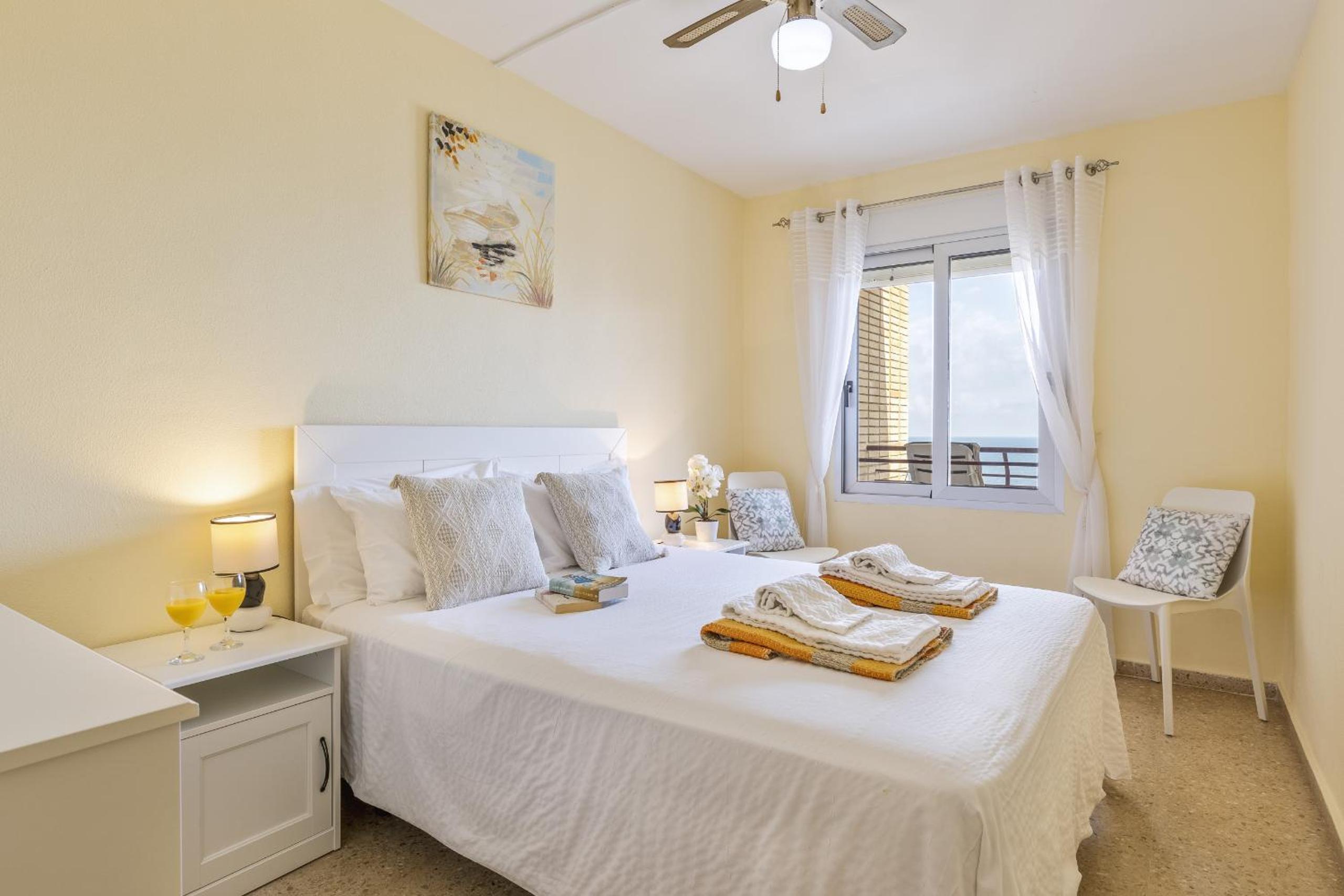 Apartamento con vista al mar