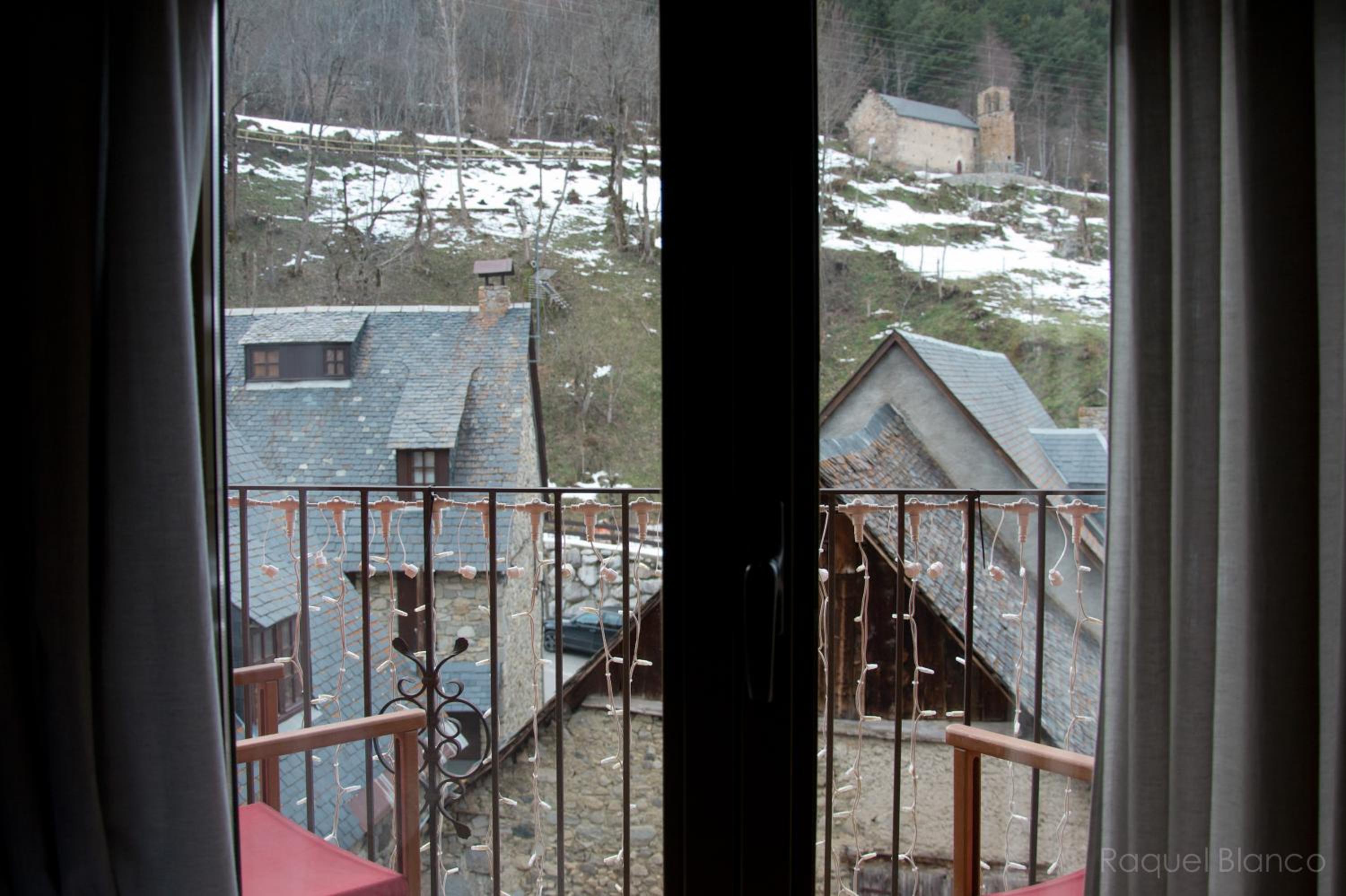 Double or Twin Room photo 3