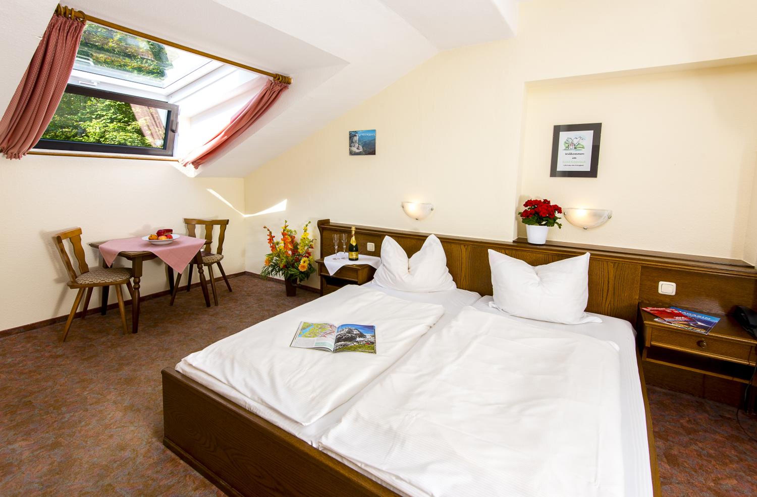Budget Double Room photo 2