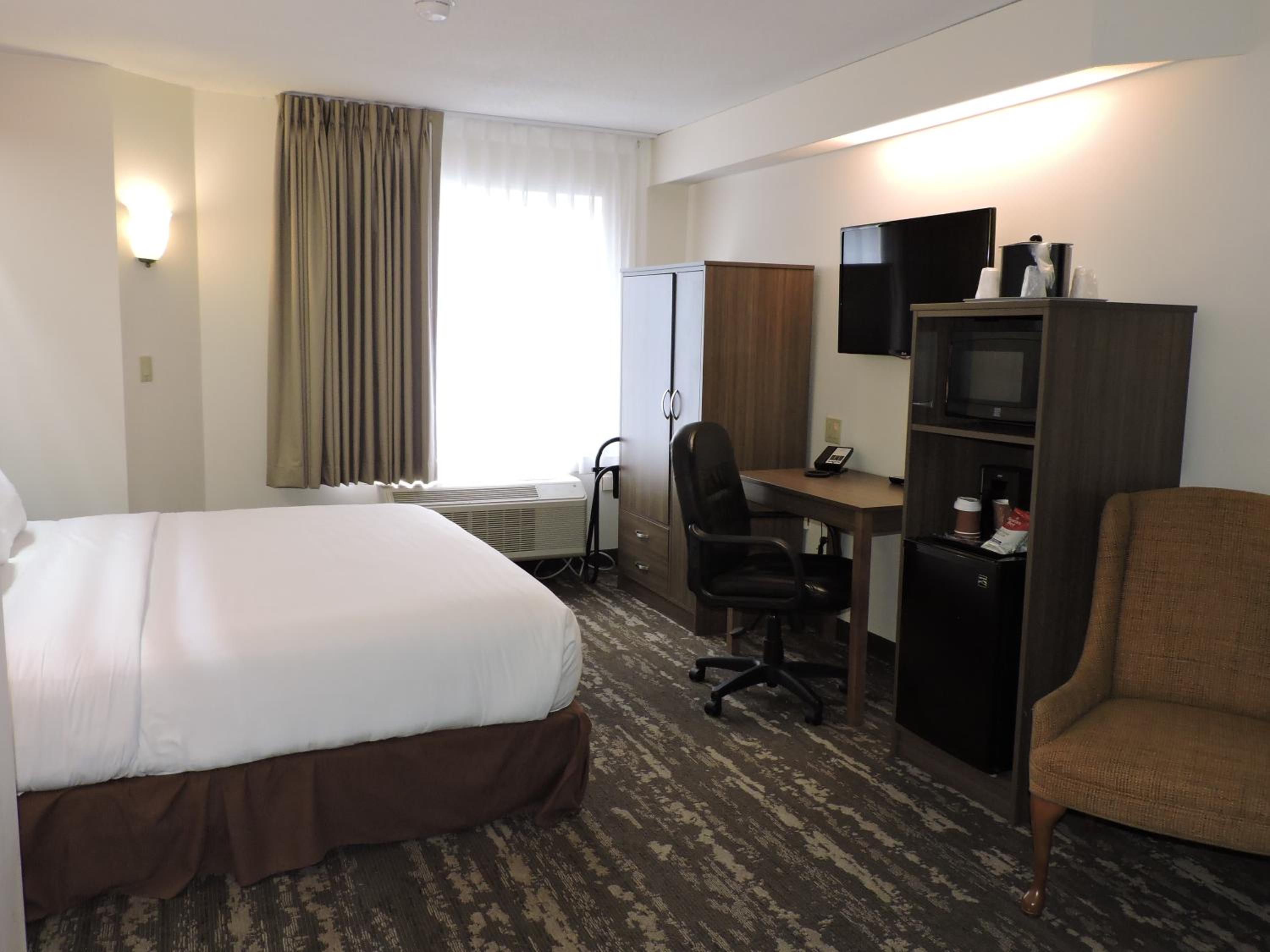 King Room with Street View - Photo 2