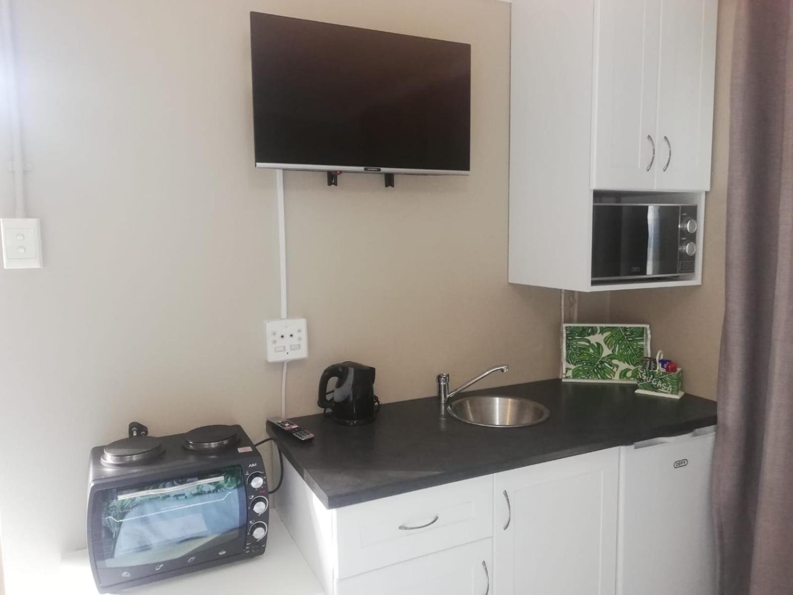 Budget Double Room photo 2