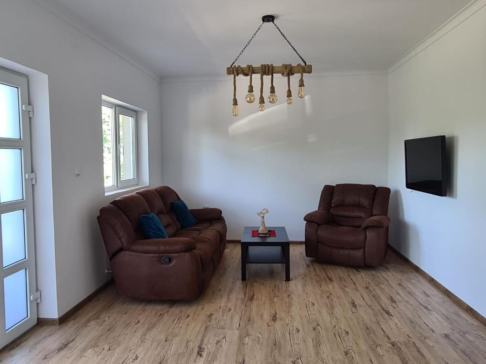 Two-Bedroom House - Photo 3