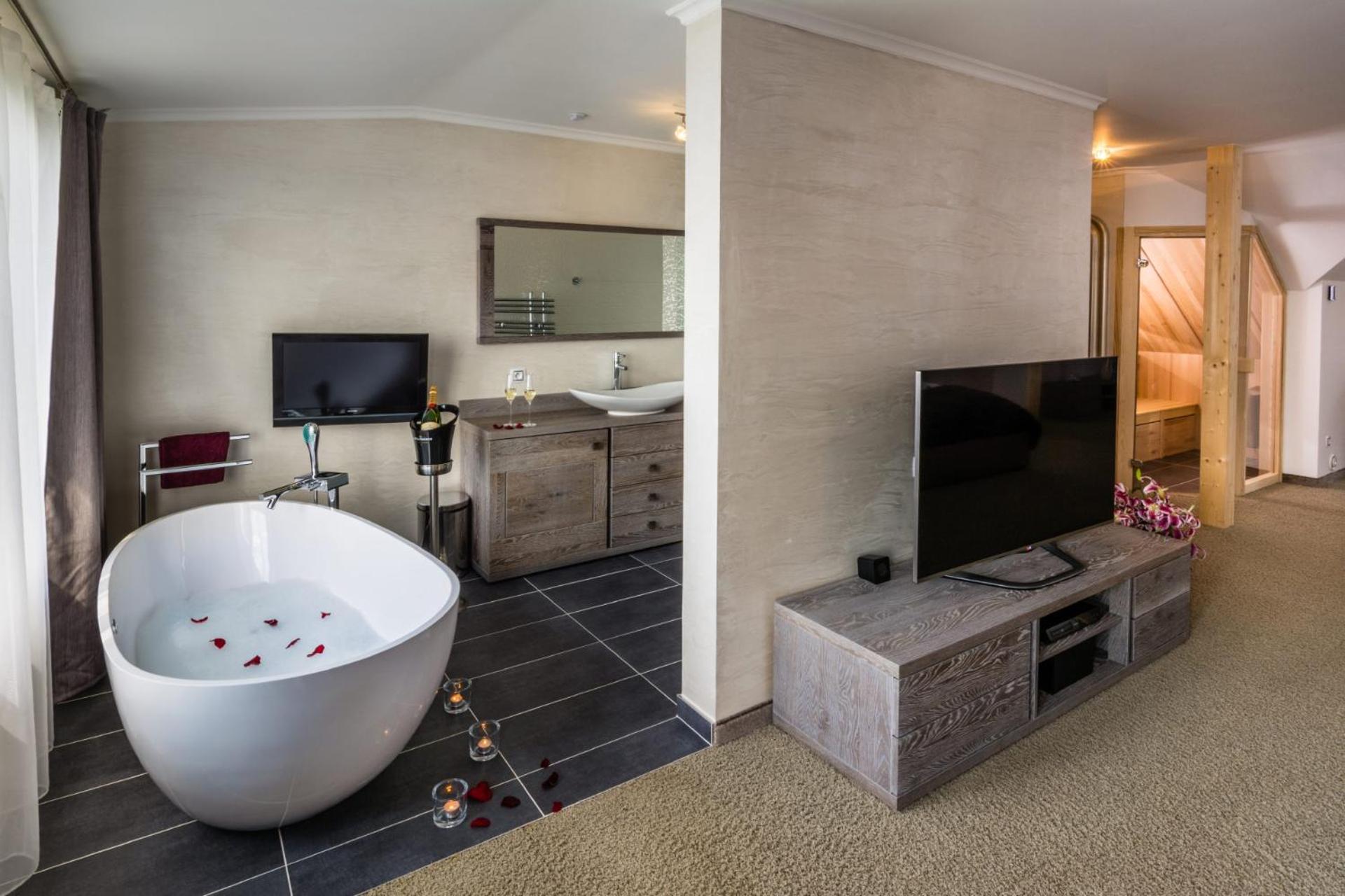 Junior Suite with Sauna photo 3