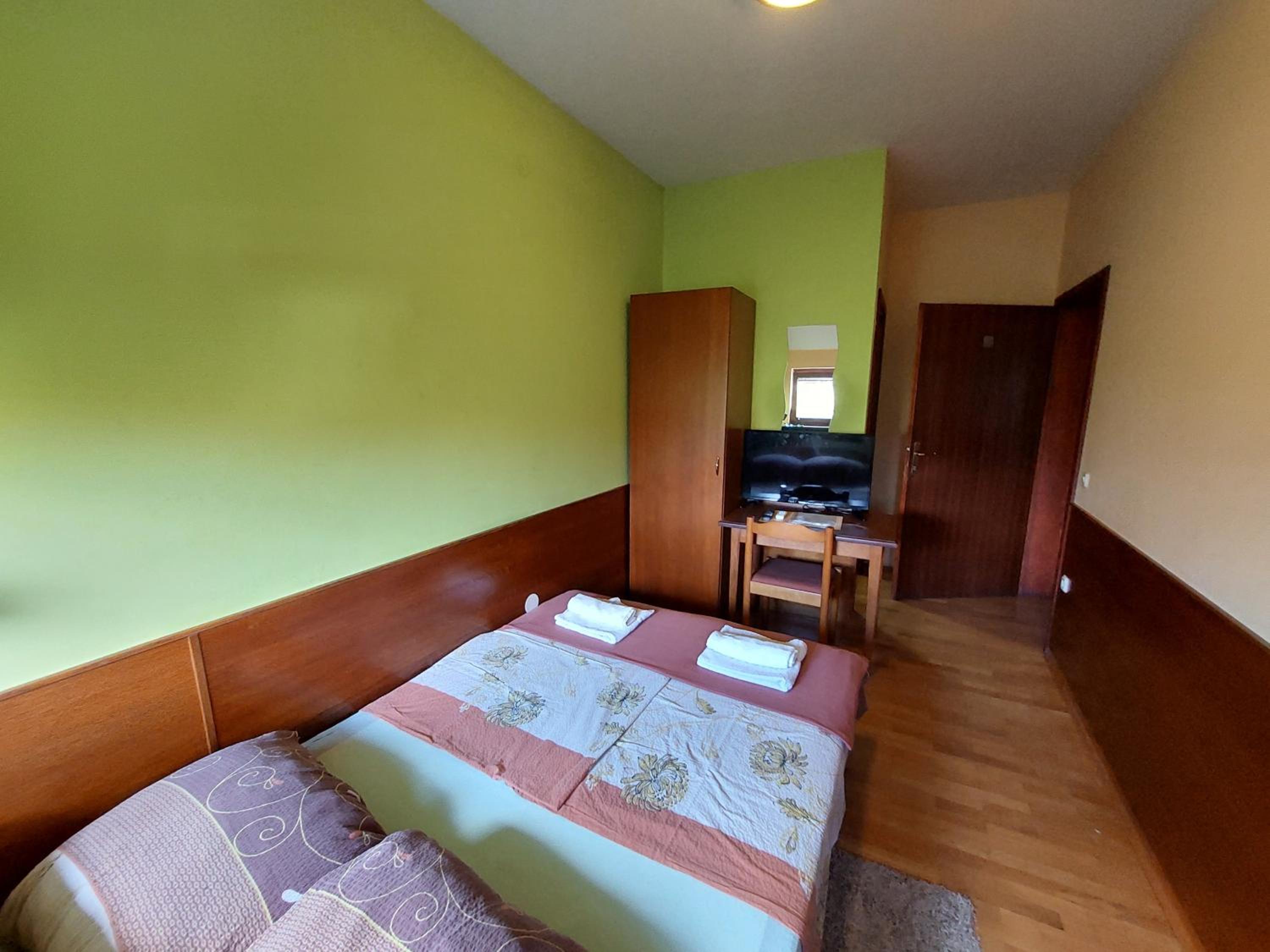 Deluxe Double Room - Photo 3