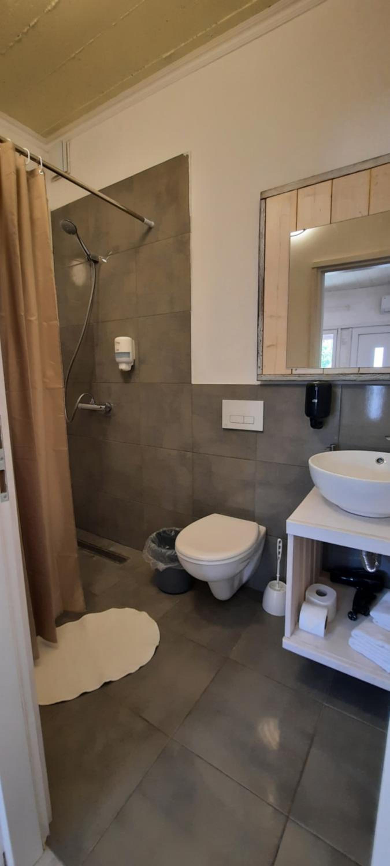 Double Room with Balcony (2 Adults + 1 Child)