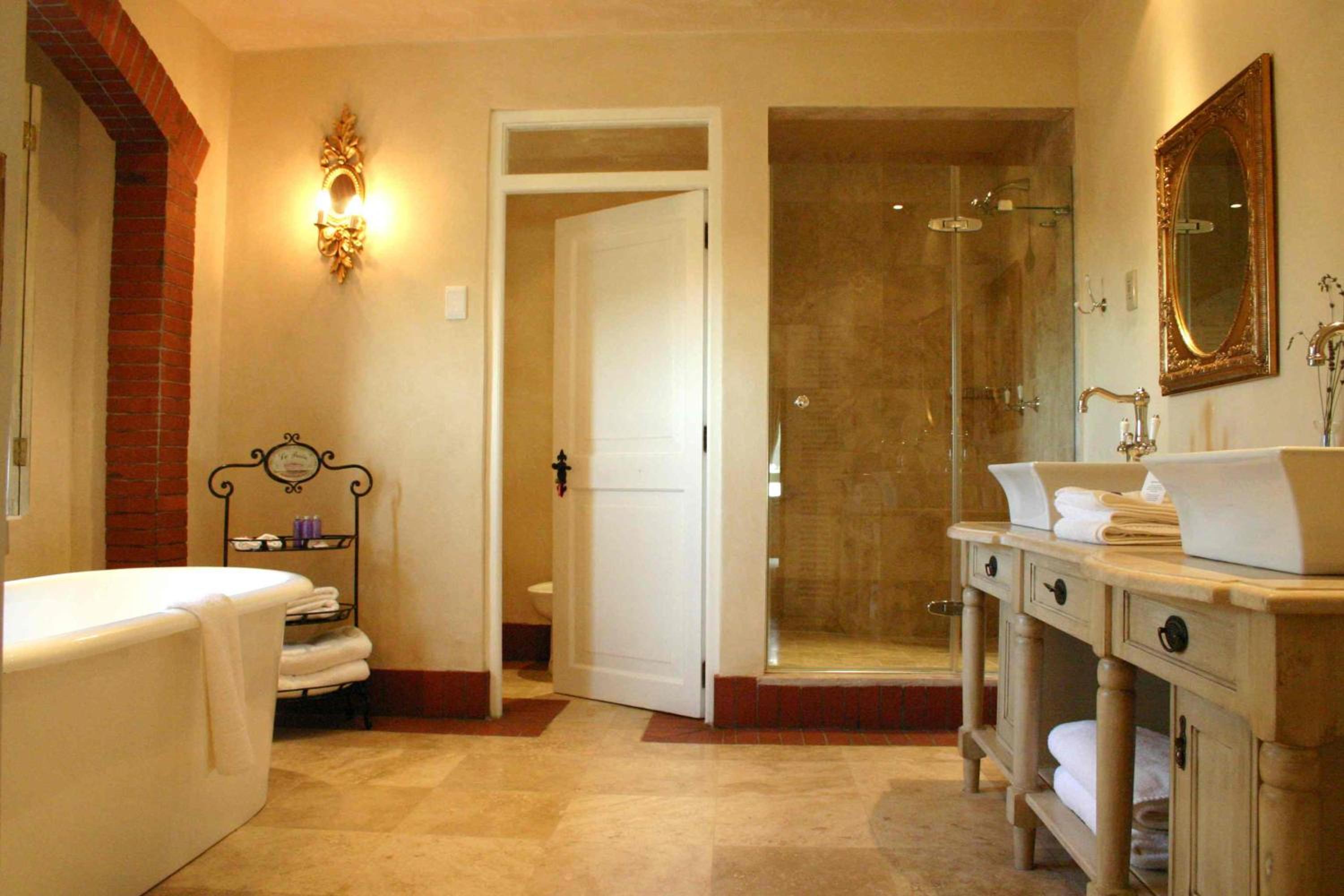 Villa Suite - Photo 9