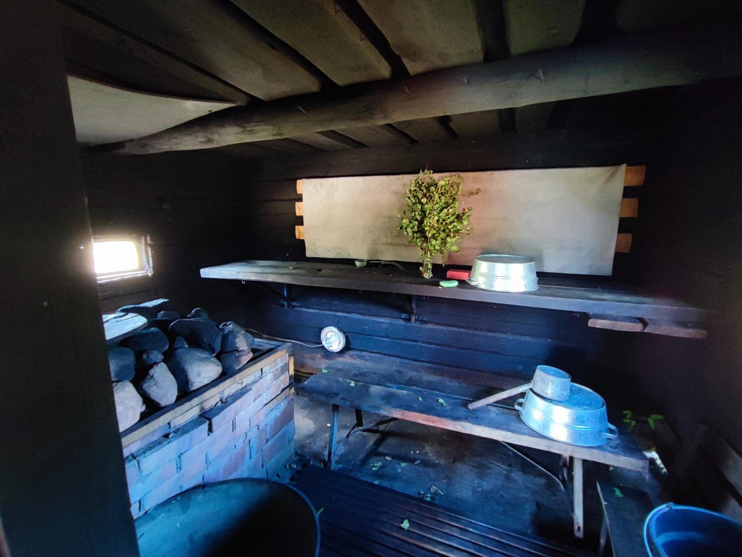 Three-Bedroom House photo 2