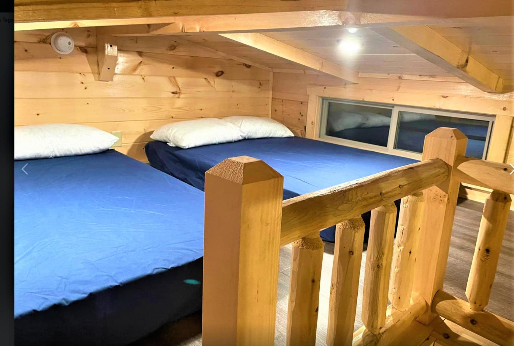 Two-Bedroom House - Photo 1