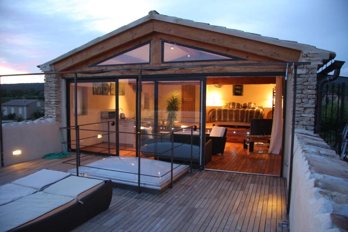 Villa photo 3