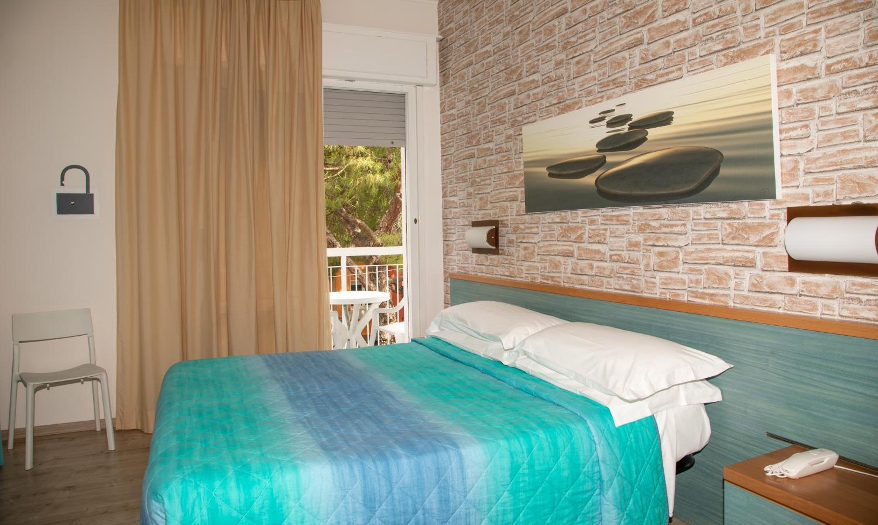 Double or Twin Room with Balcony