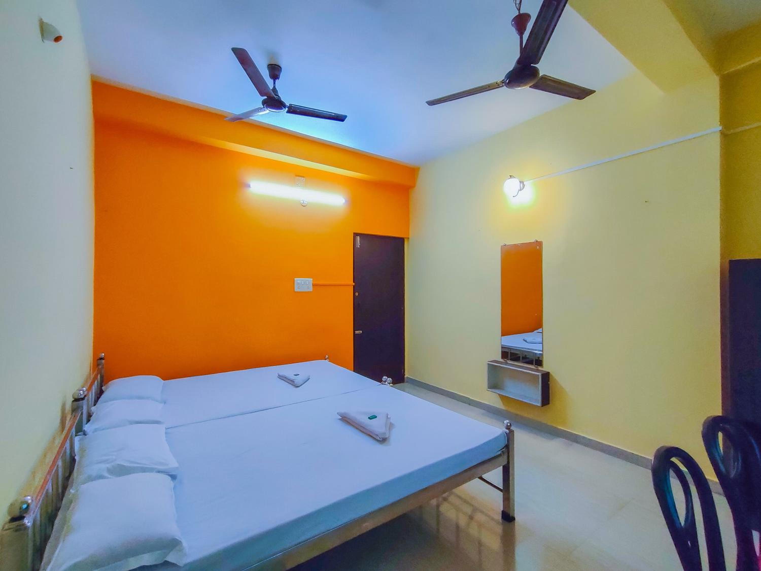 Superior Quadruple Room - Photo 1