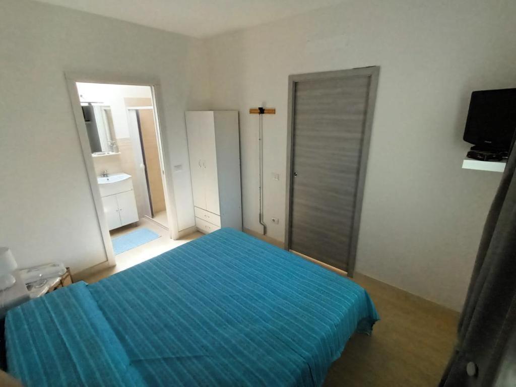 Double Room with Private Bathroom photo 3