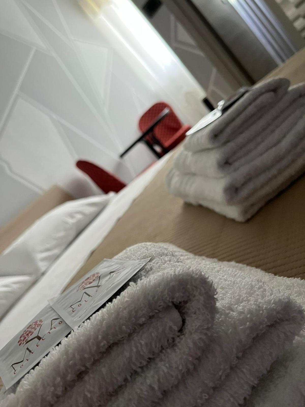 Double or Twin Room with Private Bathroom photo 1