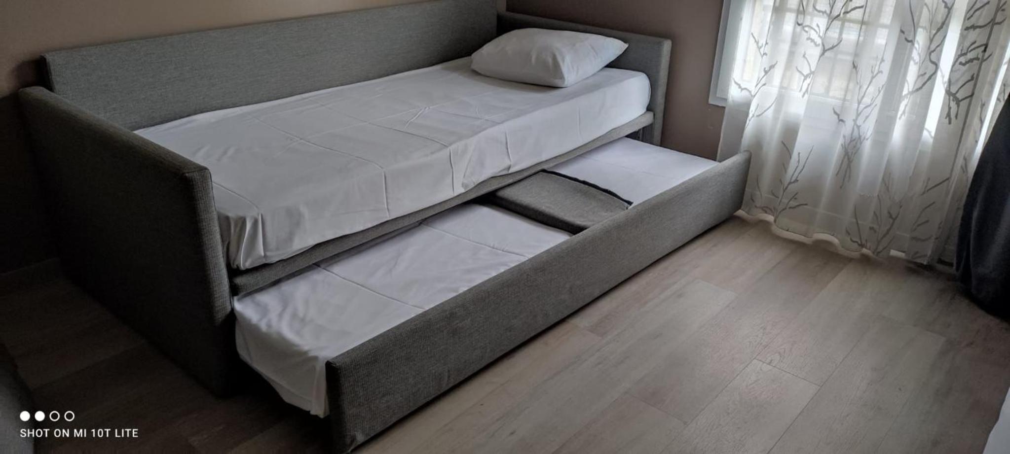 One-Bedroom Apartment - Photo 9