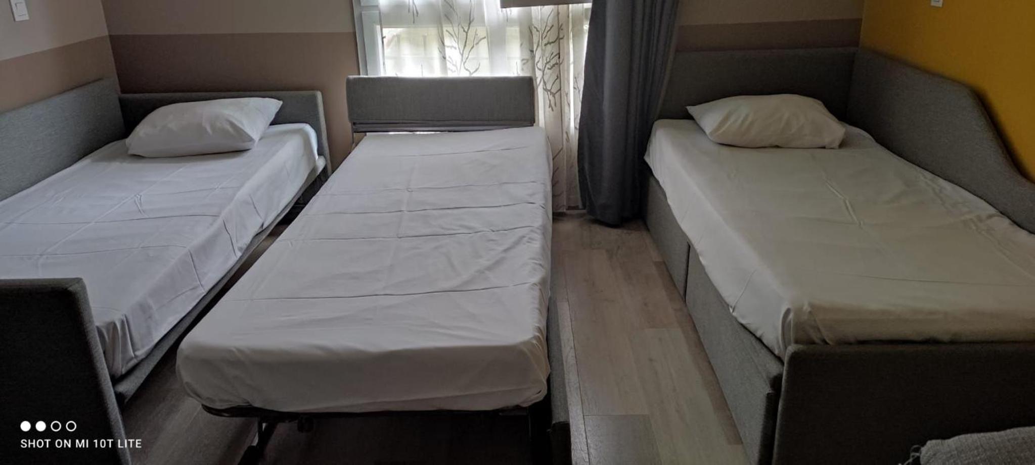 One-Bedroom Apartment - Photo 8