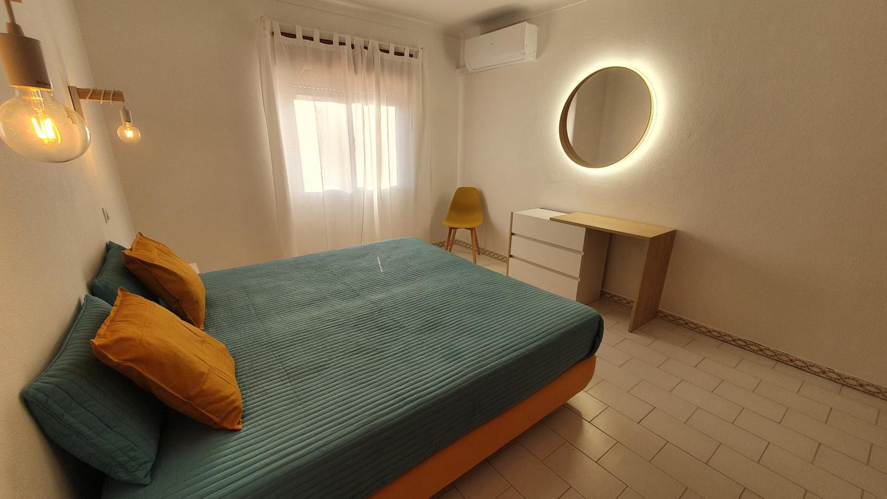 Two-Bedroom Apartment - Photo 20