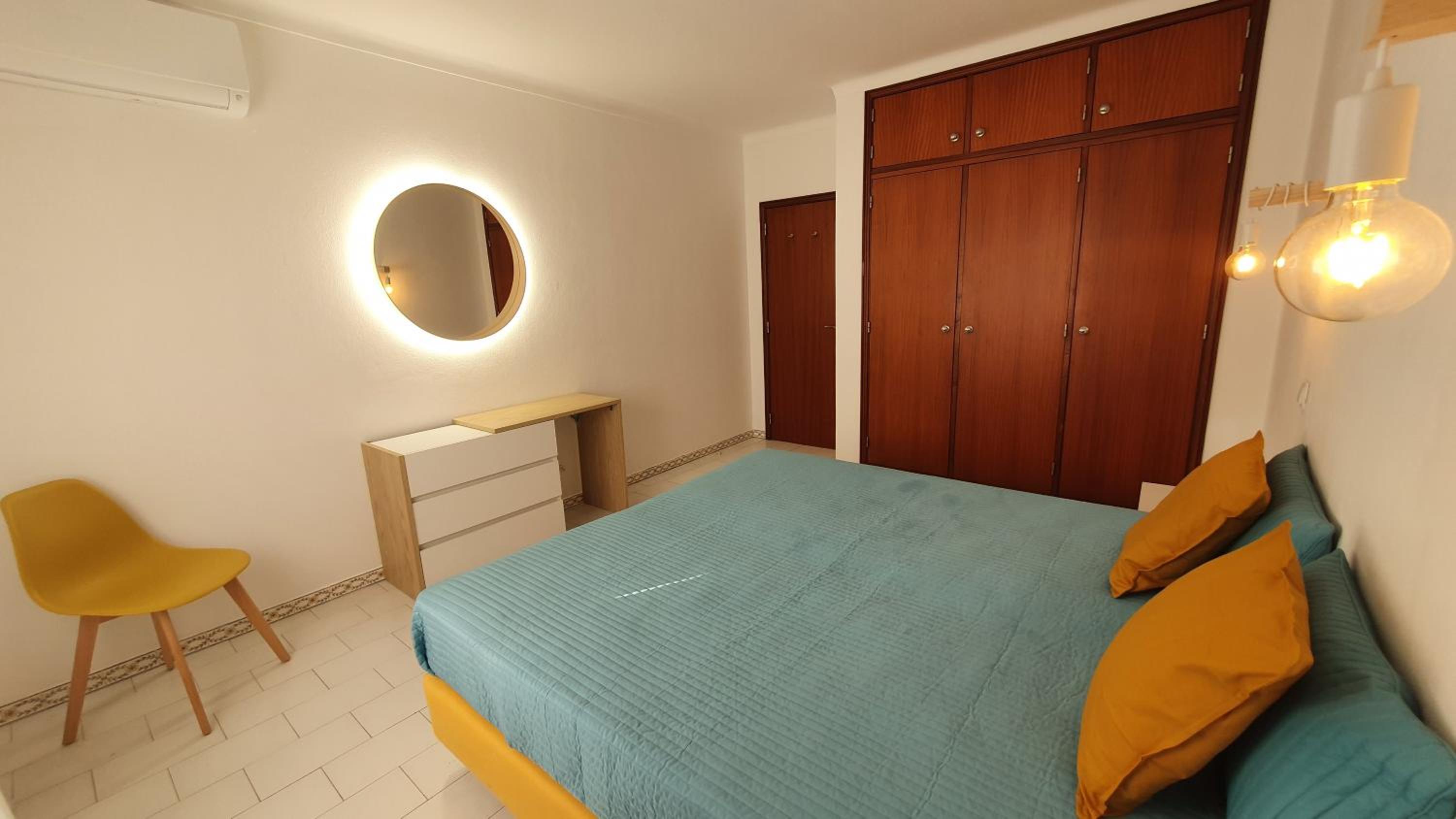 Two-Bedroom Apartment - Photo 4