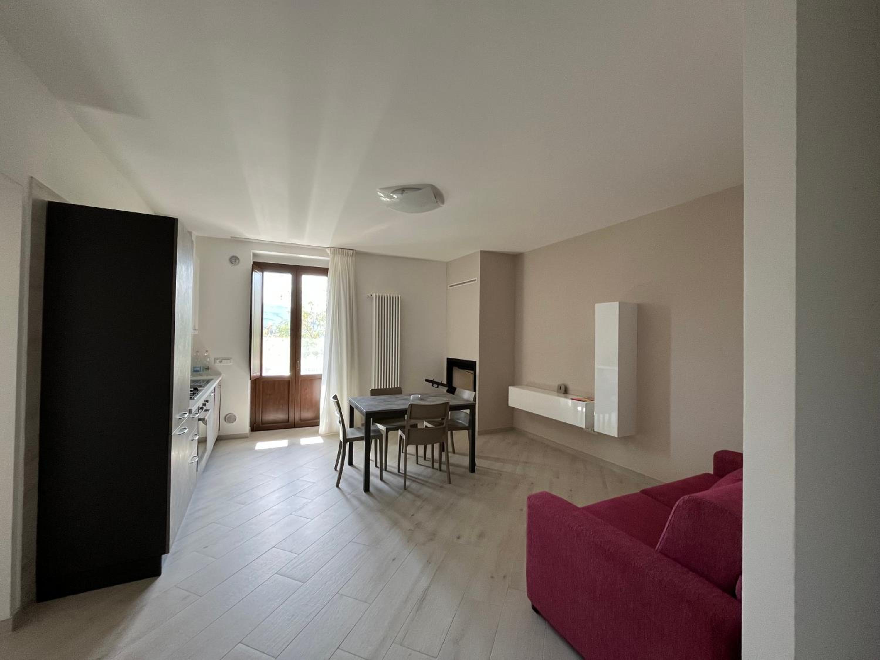 Apartment photo 1