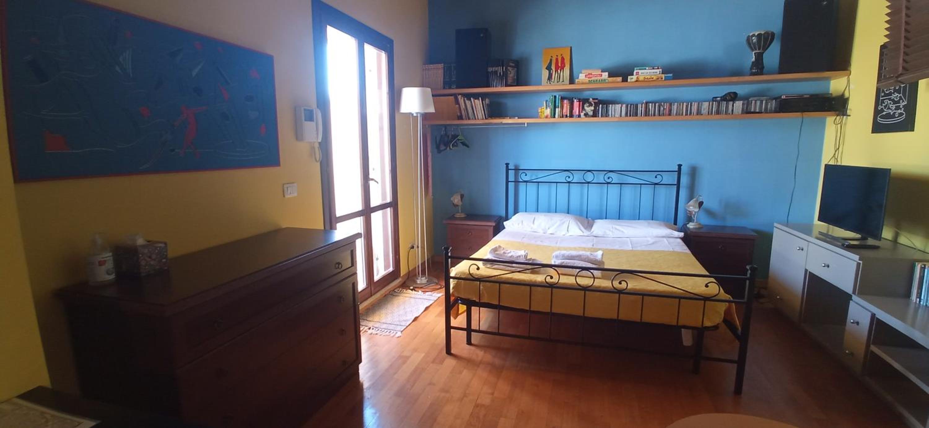 King Room with Balcony photo 1