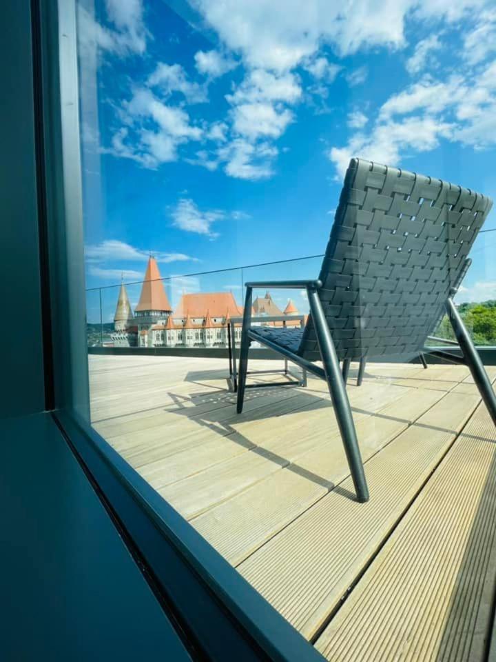 Apartment with Terrace - Photo 6
