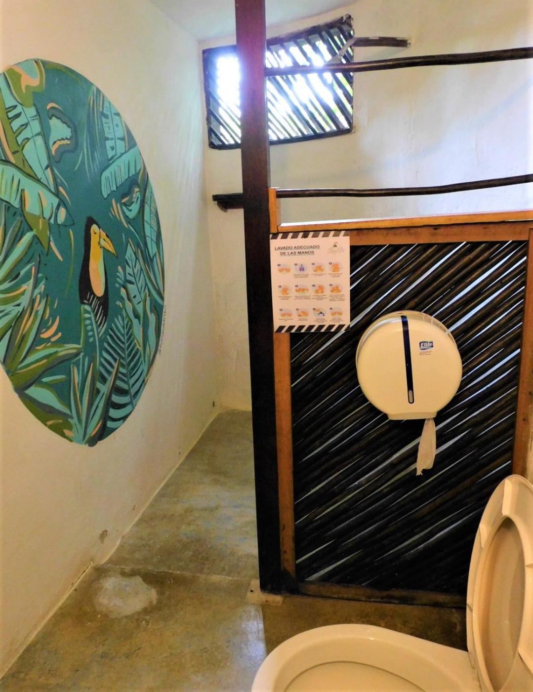 Triple Room with Private Bathroom photo 2