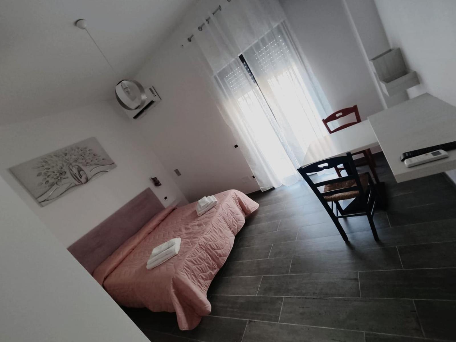 Deluxe Double or Twin Room with City View - Photo 1