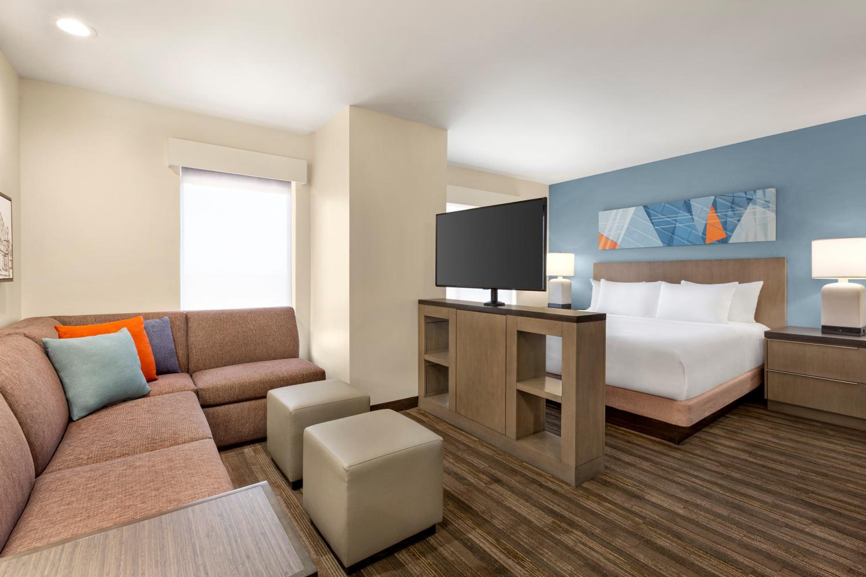King Studio Suite with Sofa Bed - Photo 1