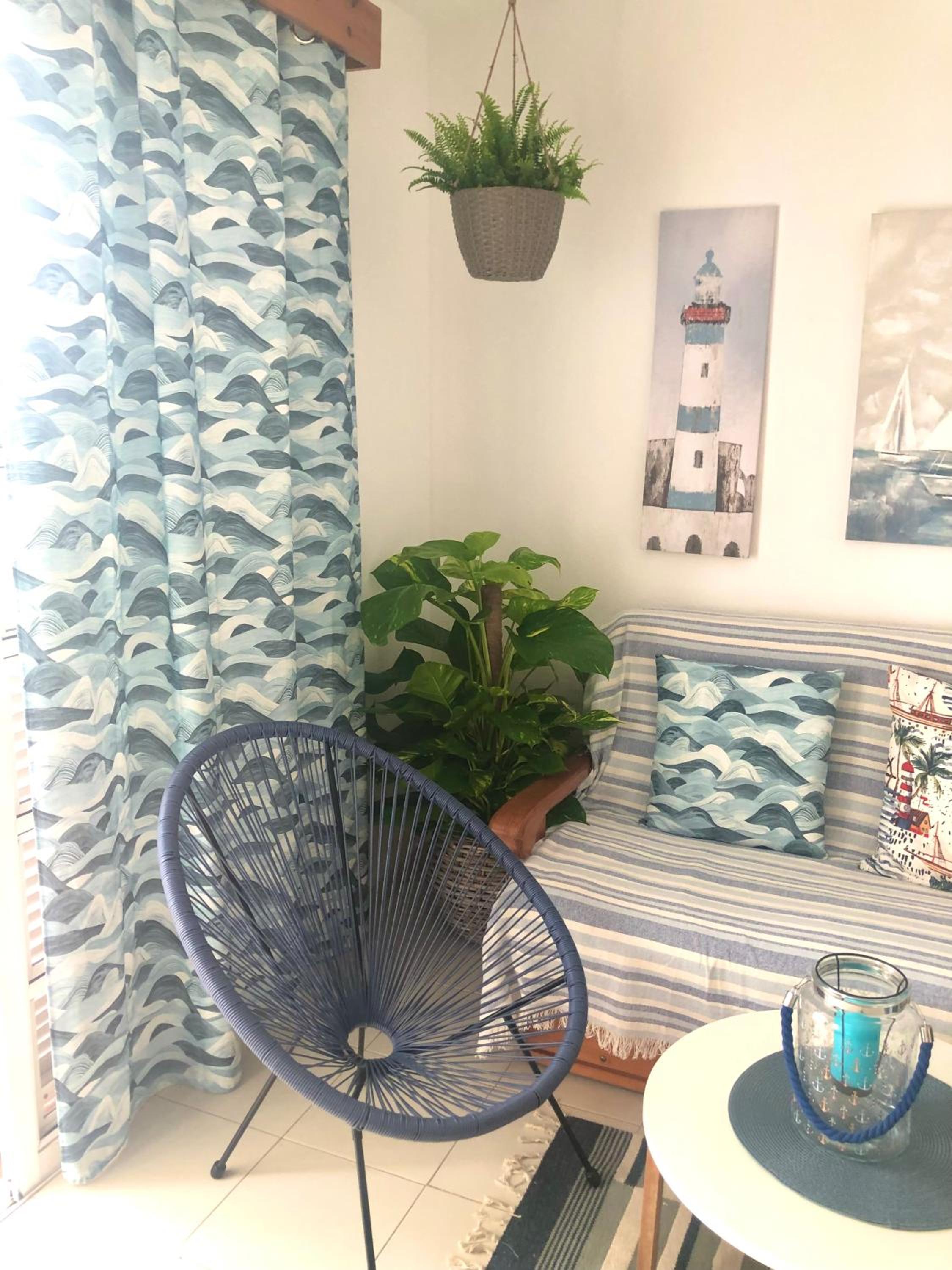 One-Bedroom House photo 2