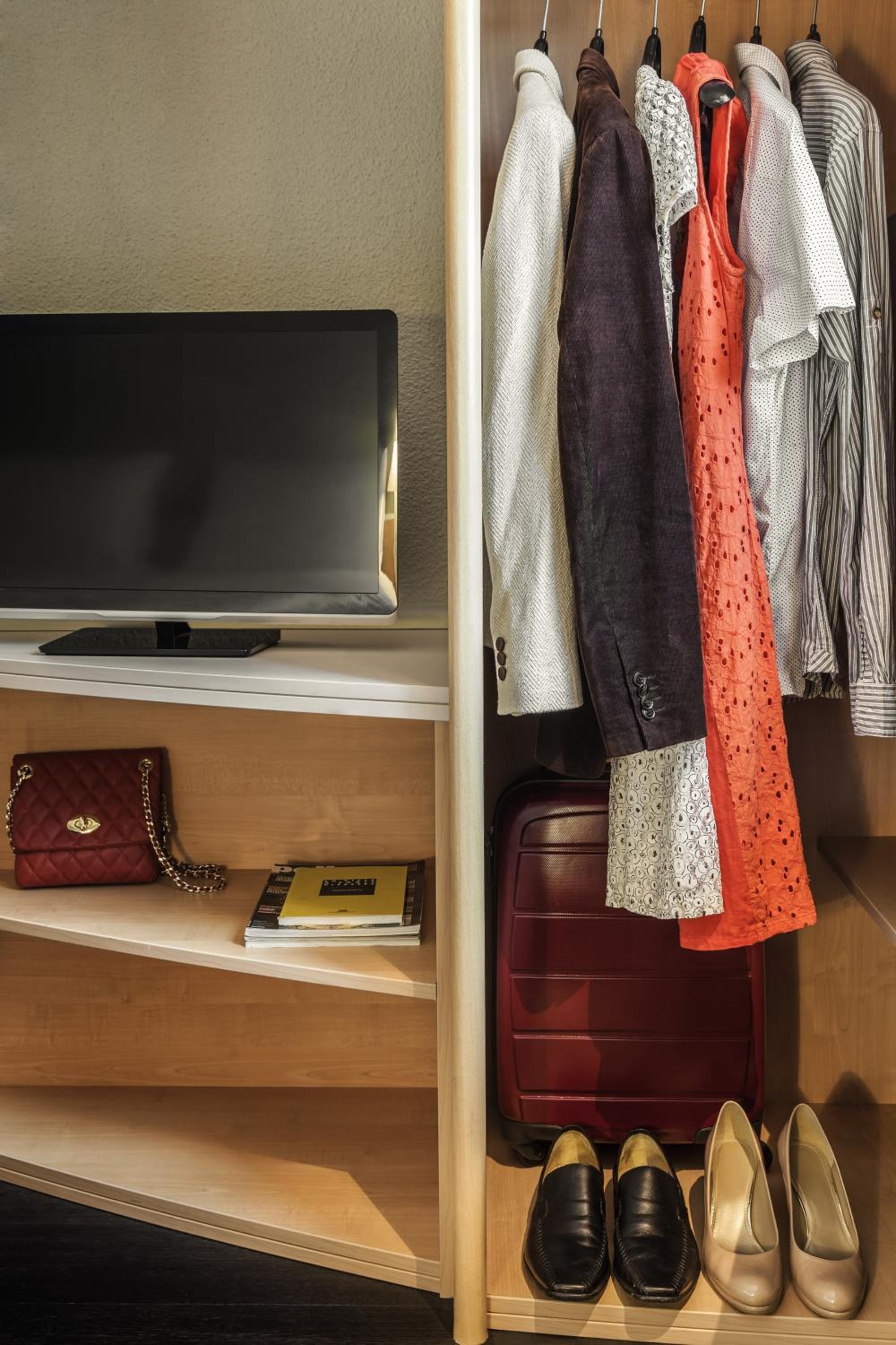 Standard Double Room - Photo 6
