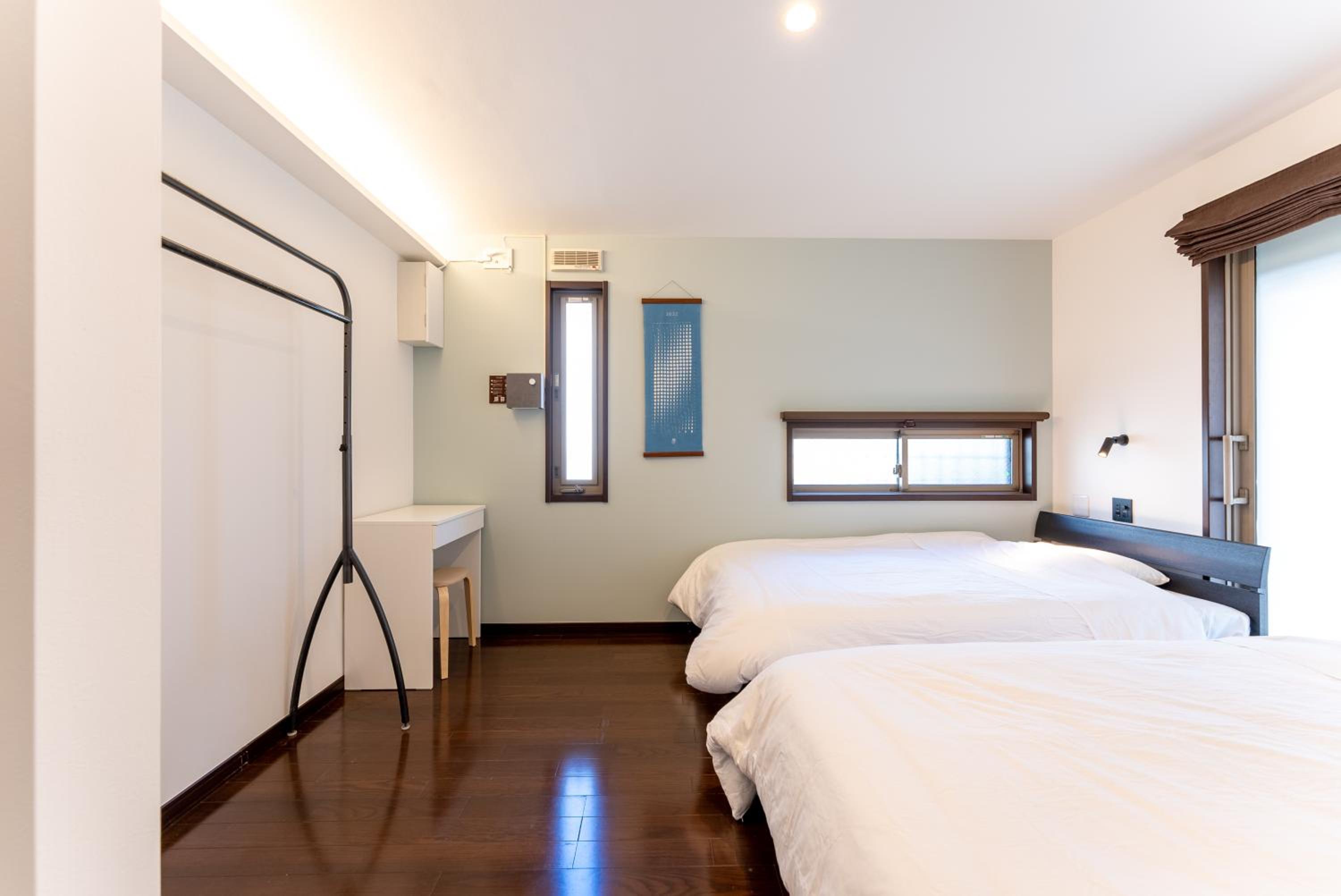 Three-Bedroom Villa - Photo 22