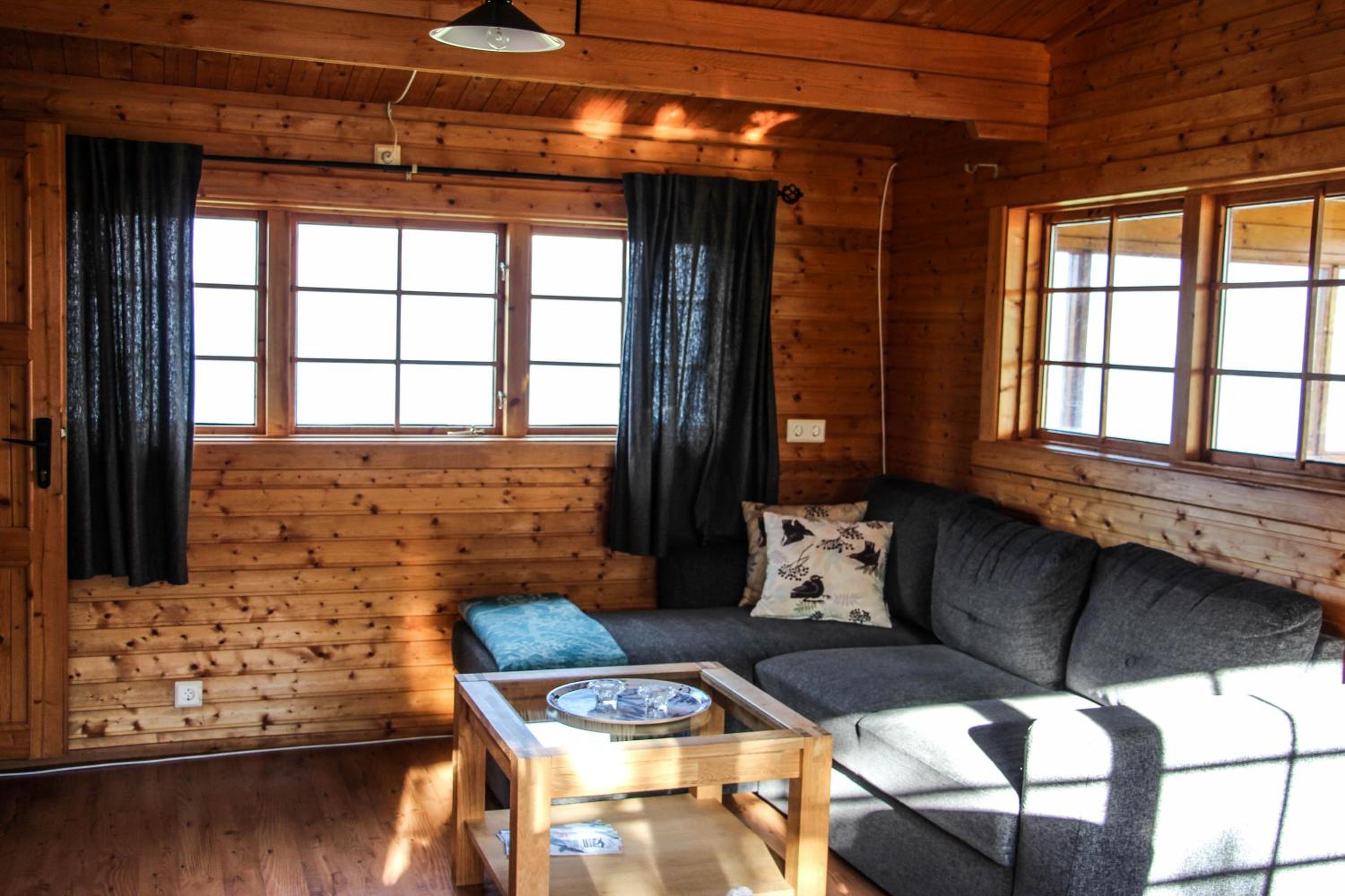 One-Bedroom House photo 3